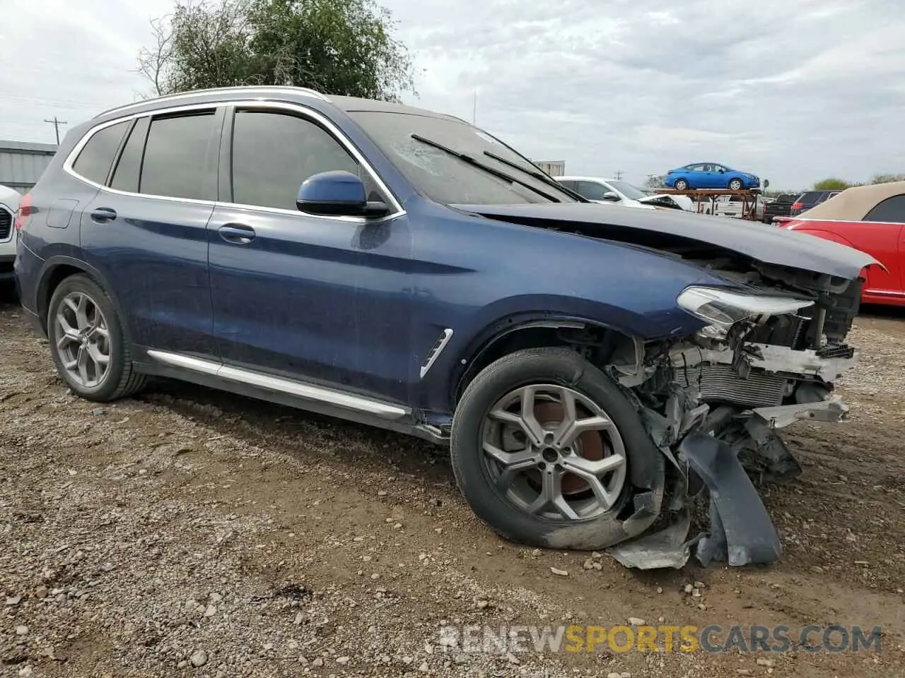 4 Фотография поврежденного автомобиля 5UXTY3C0XL9B08372 BMW X3 2020