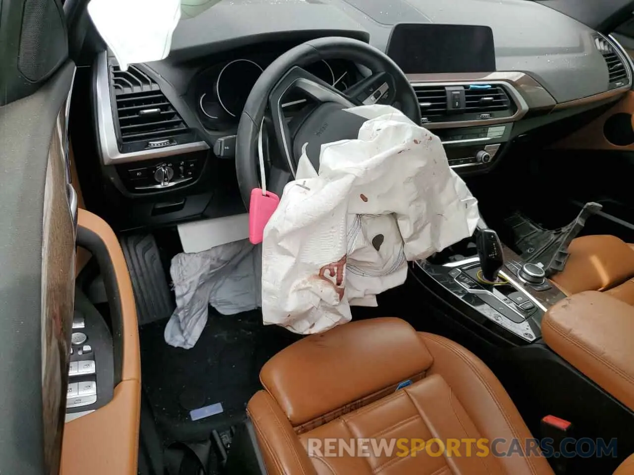 8 Фотография поврежденного автомобиля 5UXTY3C0XL9B08372 BMW X3 2020