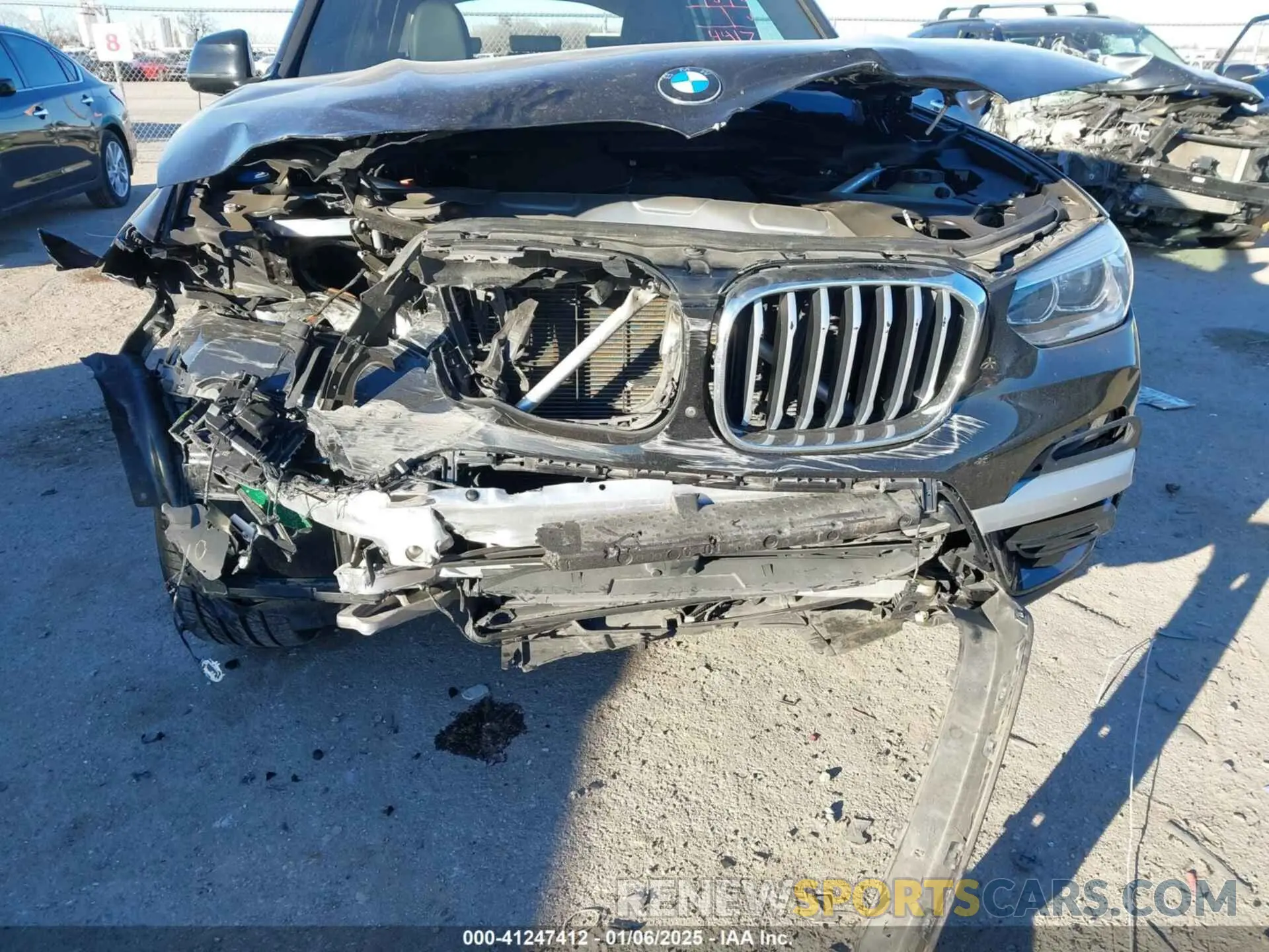 6 Photograph of a damaged car 5UXTY3C0XL9B25530 BMW X3 2020