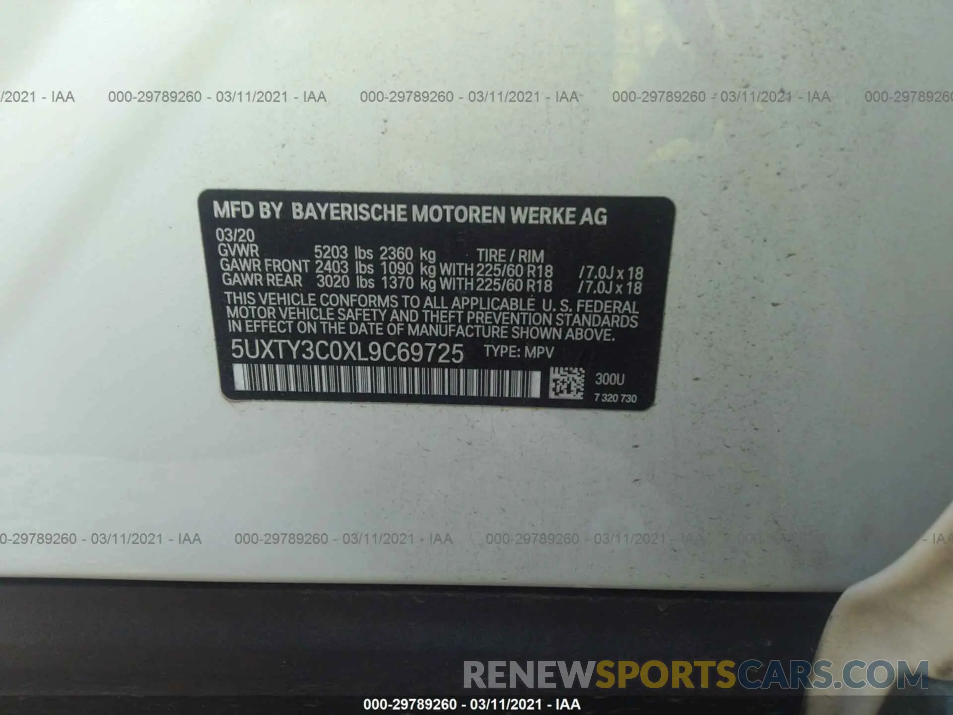 9 Photograph of a damaged car 5UXTY3C0XL9C69725 BMW X3 2020