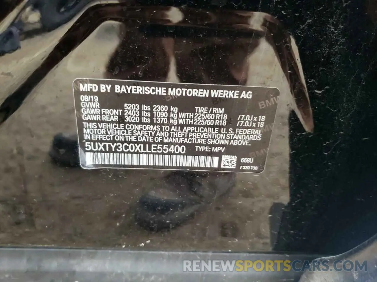10 Photograph of a damaged car 5UXTY3C0XLLE55400 BMW X3 2020
