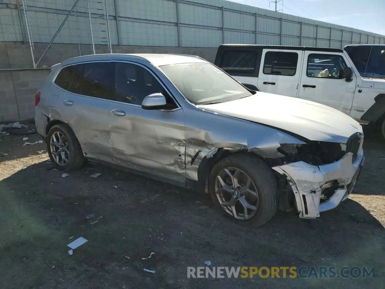 4 Фотография поврежденного автомобиля 5UXTY3C0XLLU70914 BMW X3 2020