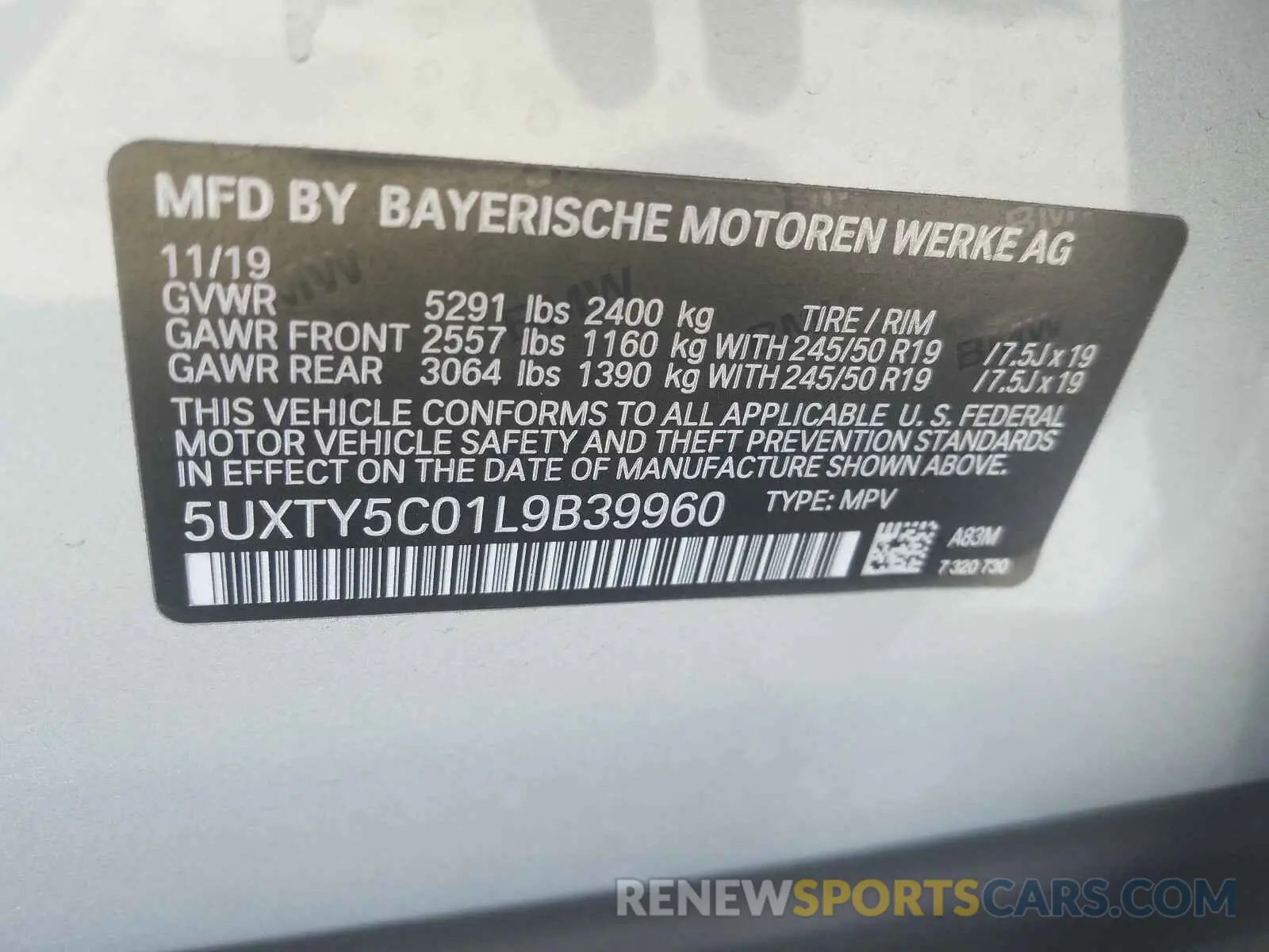 10 Photograph of a damaged car 5UXTY5C01L9B39960 BMW X3 2020