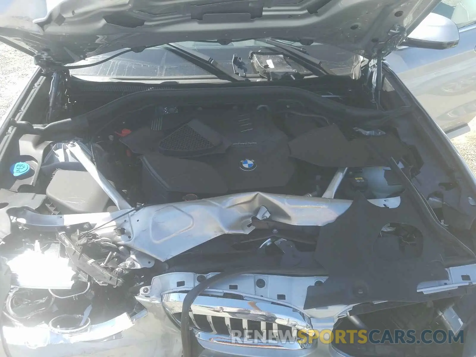 7 Photograph of a damaged car 5UXTY5C01L9B39960 BMW X3 2020