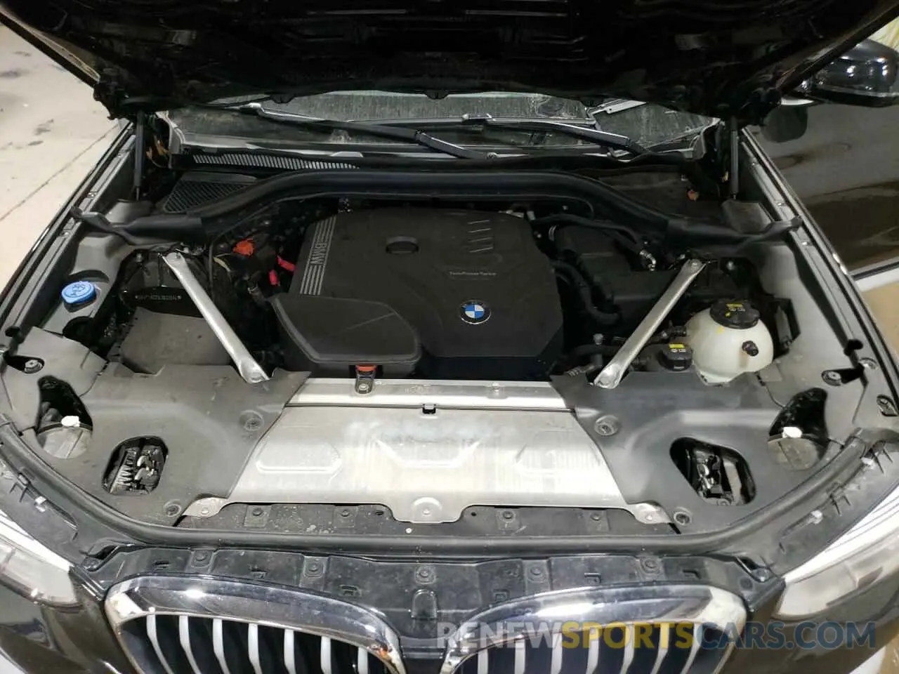 12 Photograph of a damaged car 5UXTY5C01L9D03594 BMW X3 2020