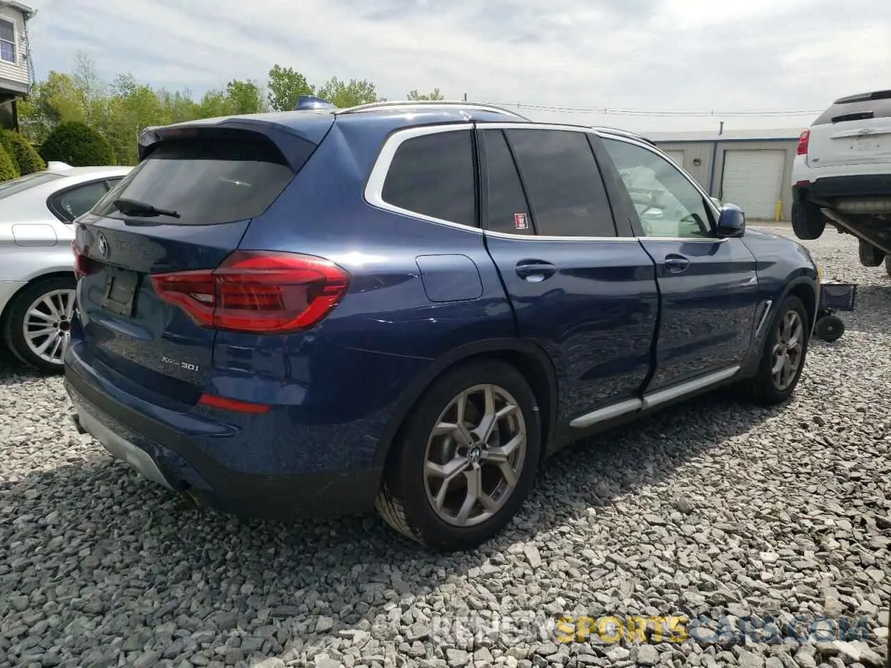 3 Фотография поврежденного автомобиля 5UXTY5C02L9B77570 BMW X3 2020