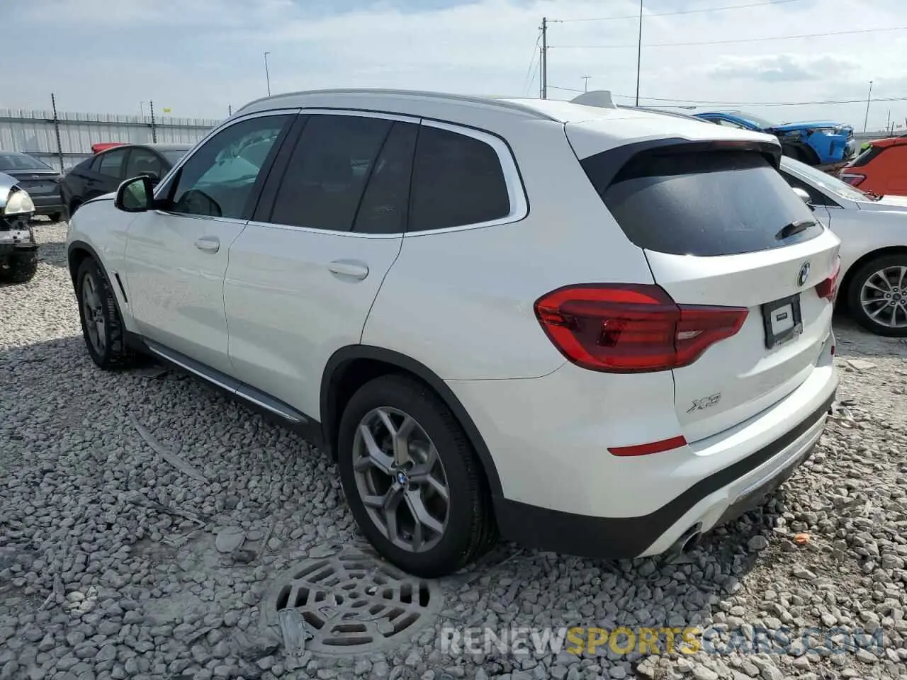 2 Photograph of a damaged car 5UXTY5C02L9C80701 BMW X3 2020