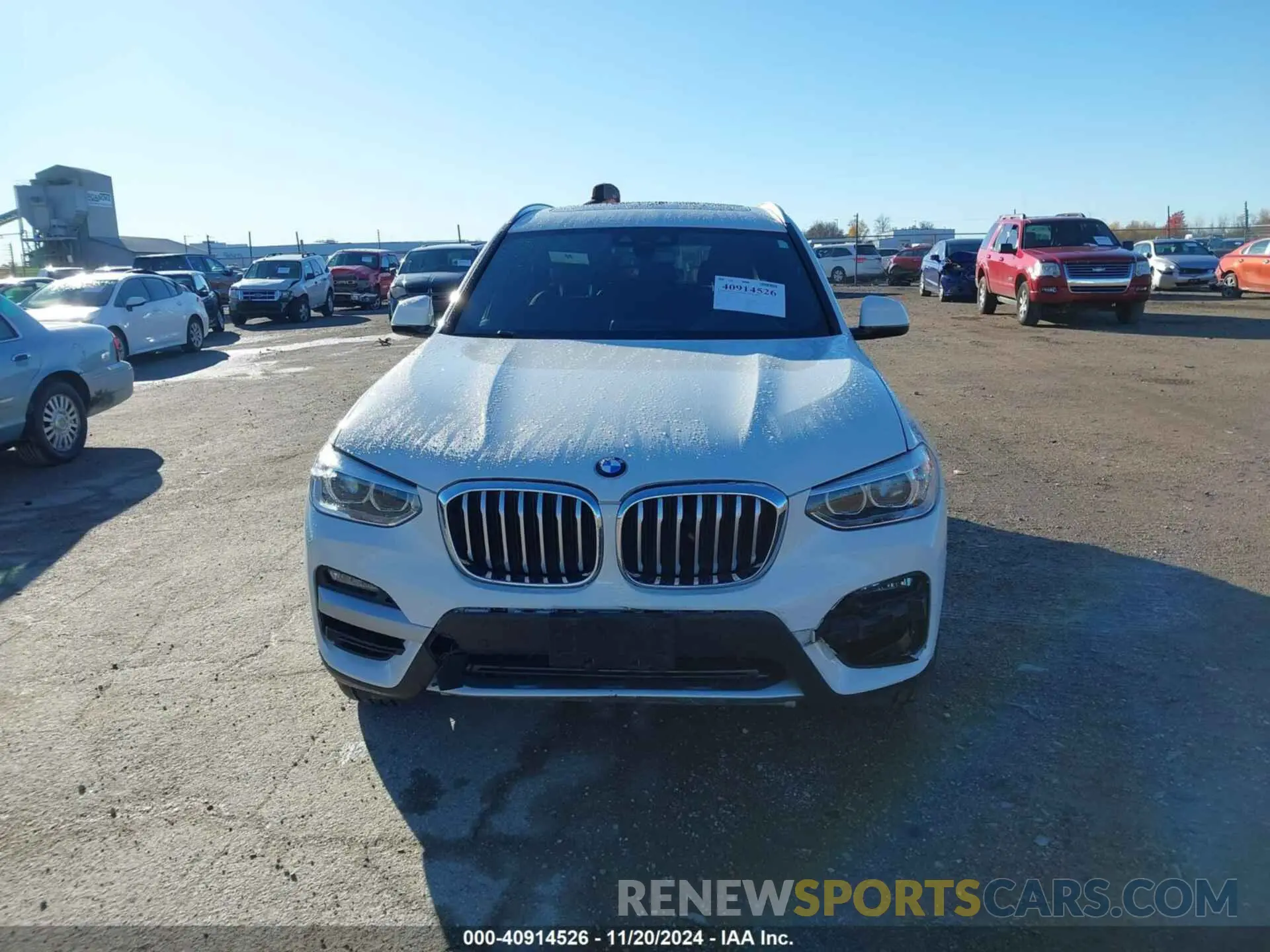 13 Photograph of a damaged car 5UXTY5C02L9D03572 BMW X3 2020