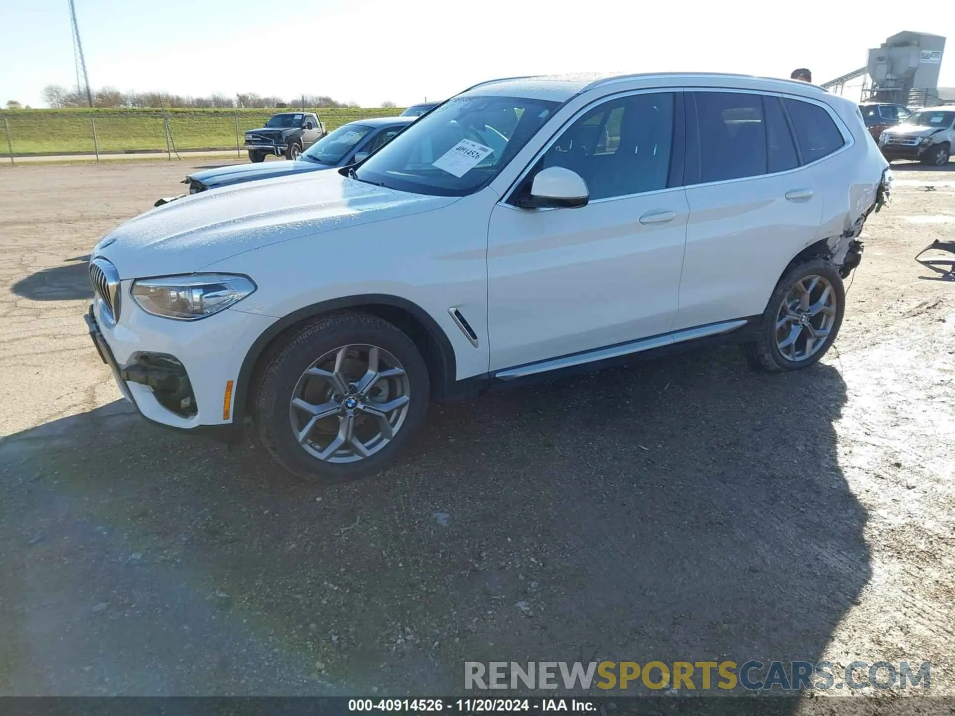 2 Photograph of a damaged car 5UXTY5C02L9D03572 BMW X3 2020