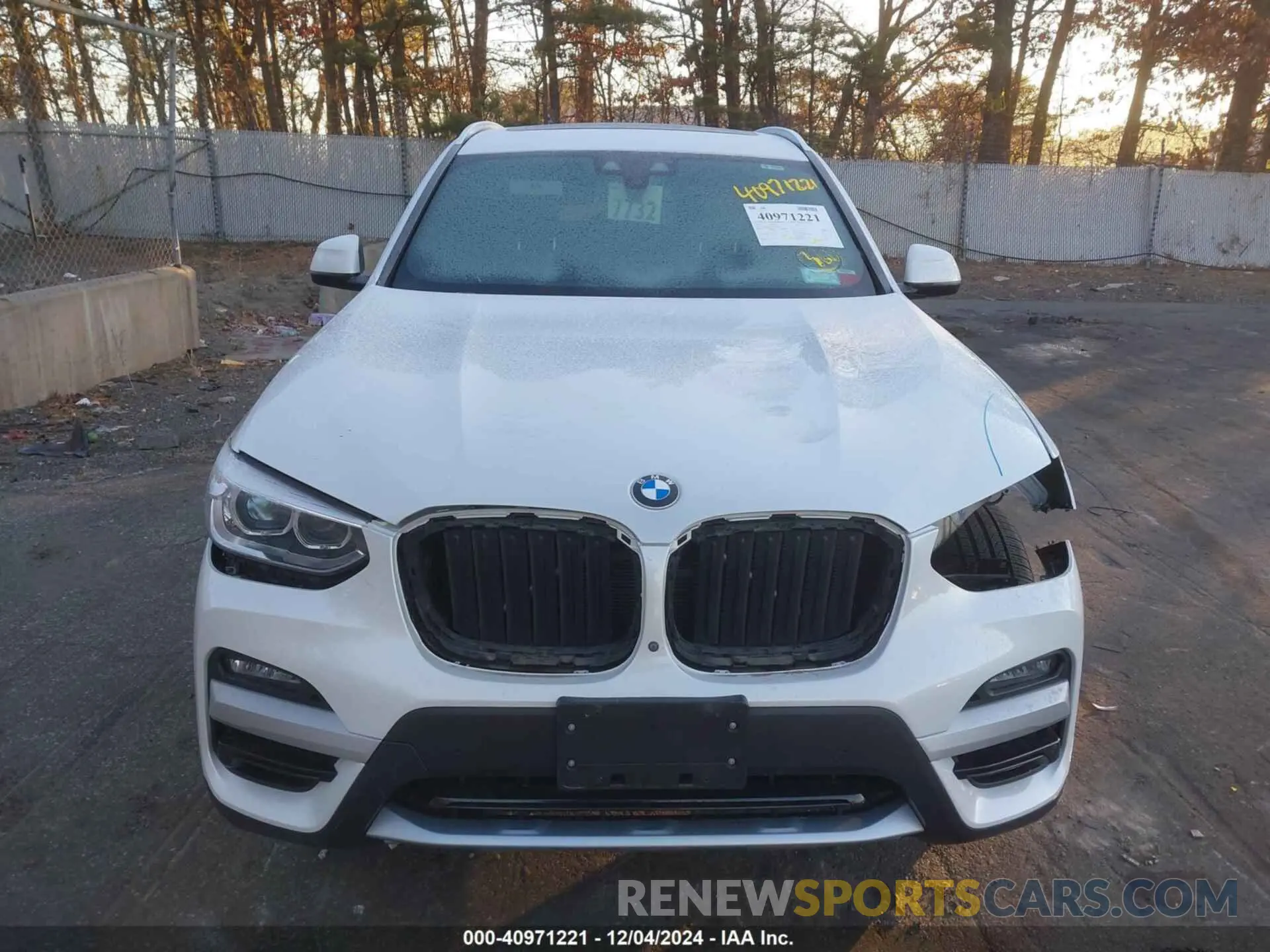 12 Photograph of a damaged car 5UXTY5C02L9D36698 BMW X3 2020