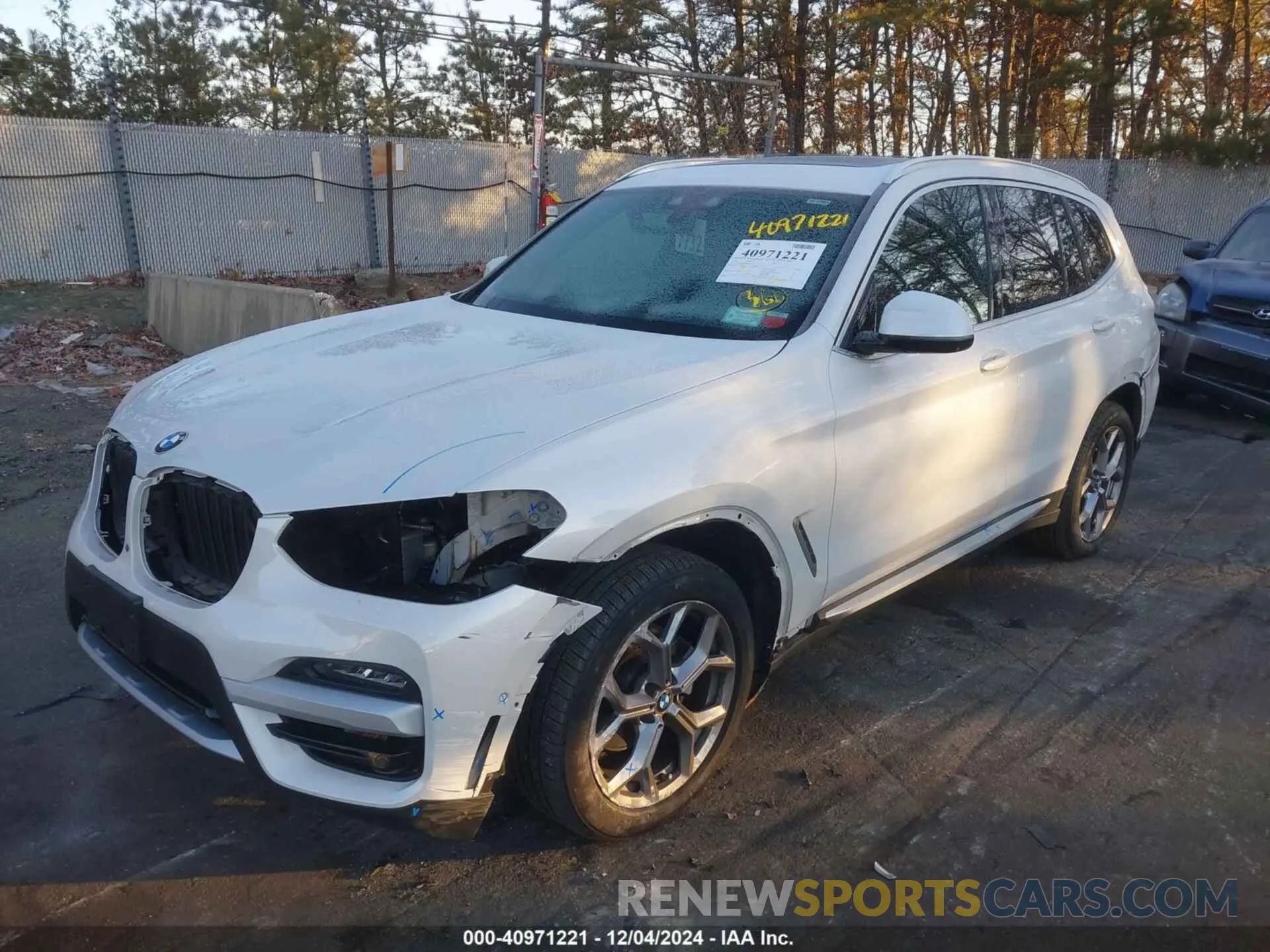 2 Photograph of a damaged car 5UXTY5C02L9D36698 BMW X3 2020