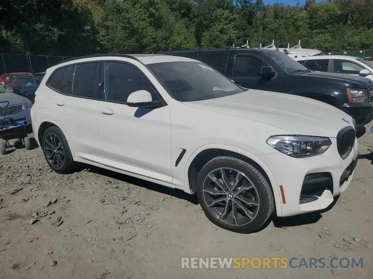 4 Photograph of a damaged car 5UXTY5C02L9D50181 BMW X3 2020