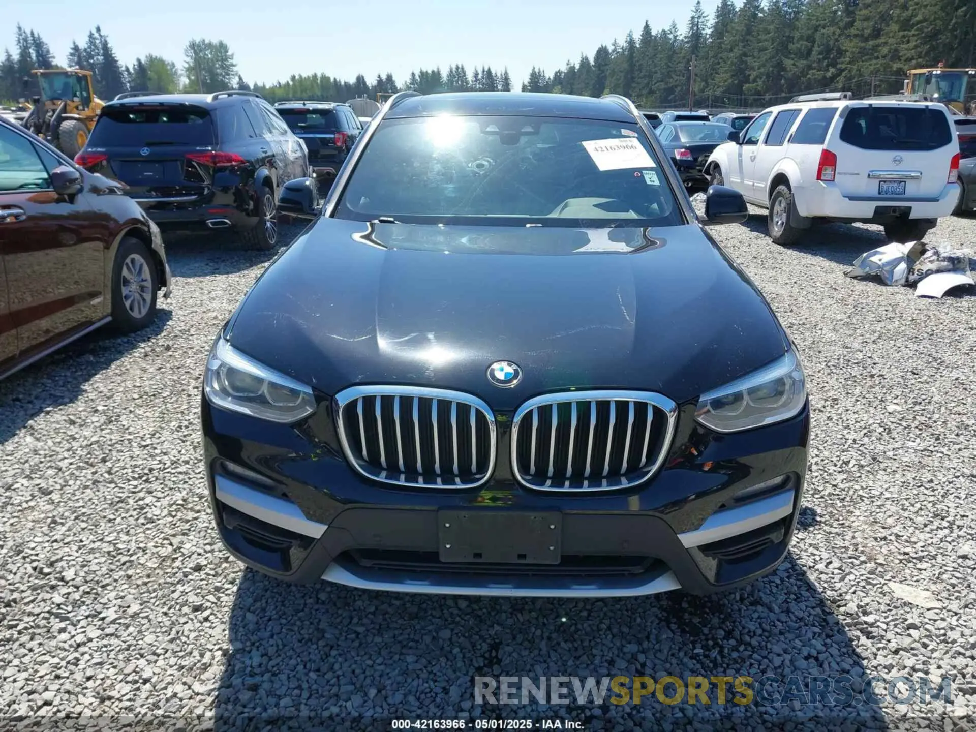 12 Photograph of a damaged car 5UXTY5C02LLT36913 BMW X3 2020