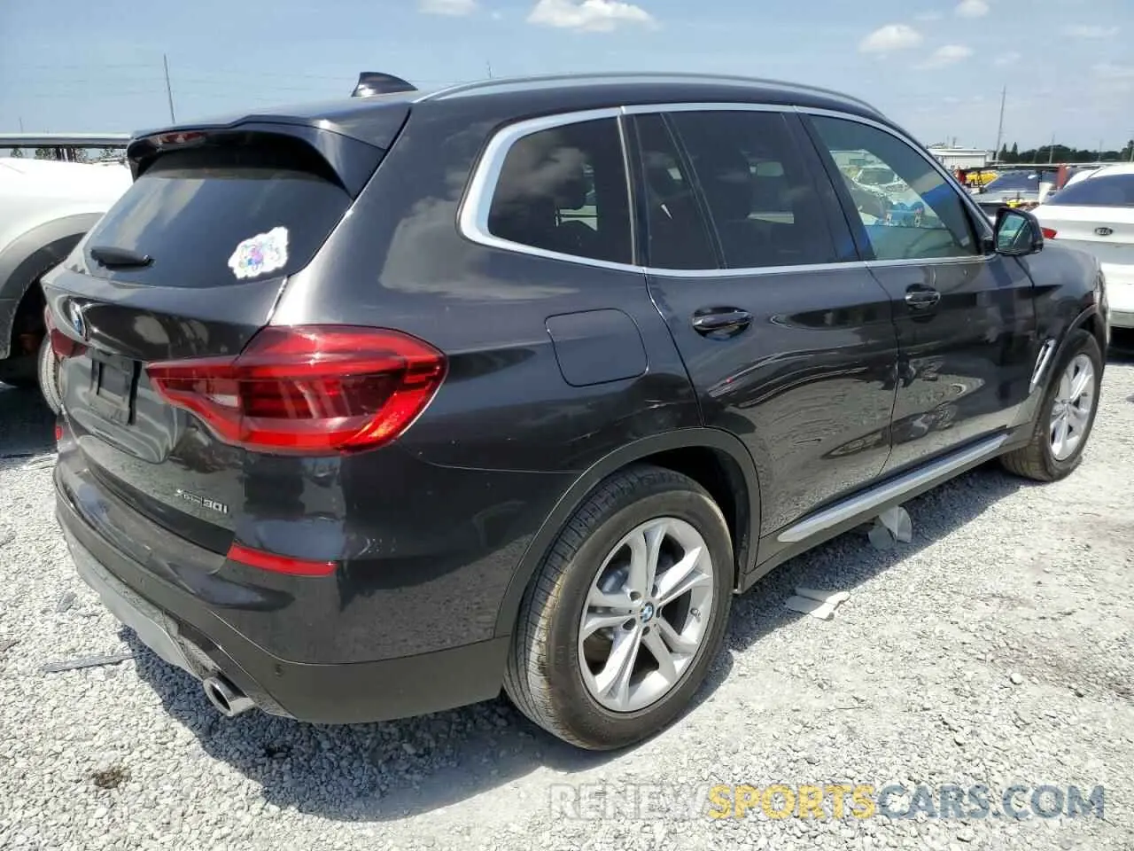 3 Фотография поврежденного автомобиля 5UXTY5C03LLT37004 BMW X3 2020