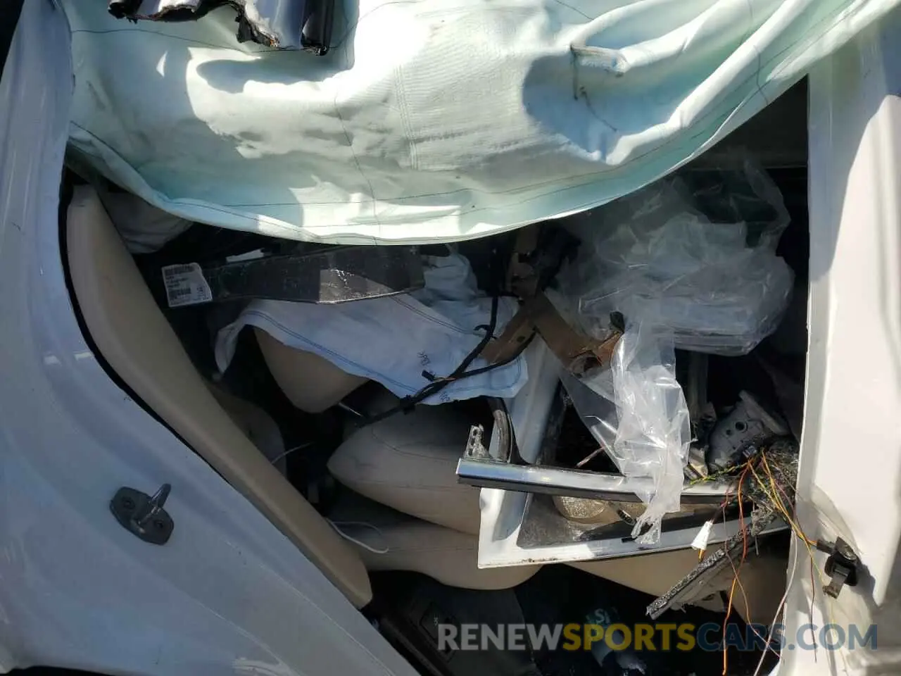 11 Photograph of a damaged car 5UXTY5C04L9B04359 BMW X3 2020