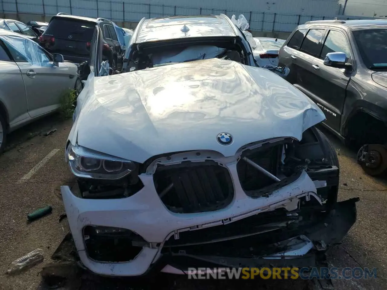5 Photograph of a damaged car 5UXTY5C04L9B04359 BMW X3 2020