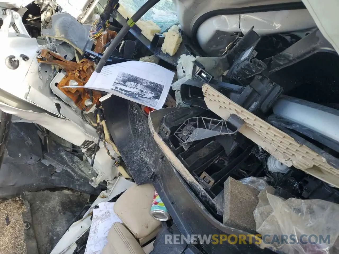 8 Photograph of a damaged car 5UXTY5C04L9B04359 BMW X3 2020