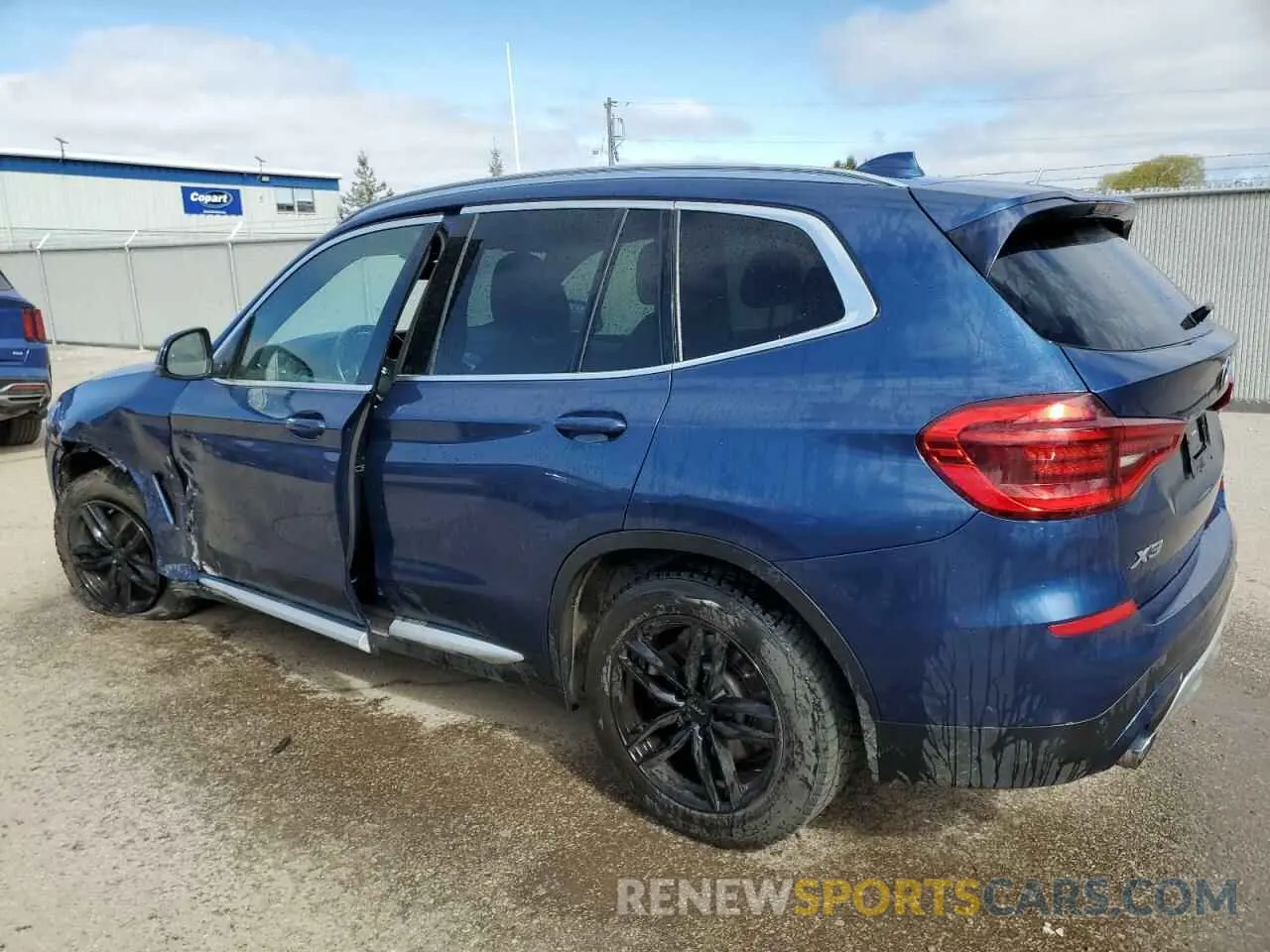 2 Фотография поврежденного автомобиля 5UXTY5C04LLT36945 BMW X3 2020