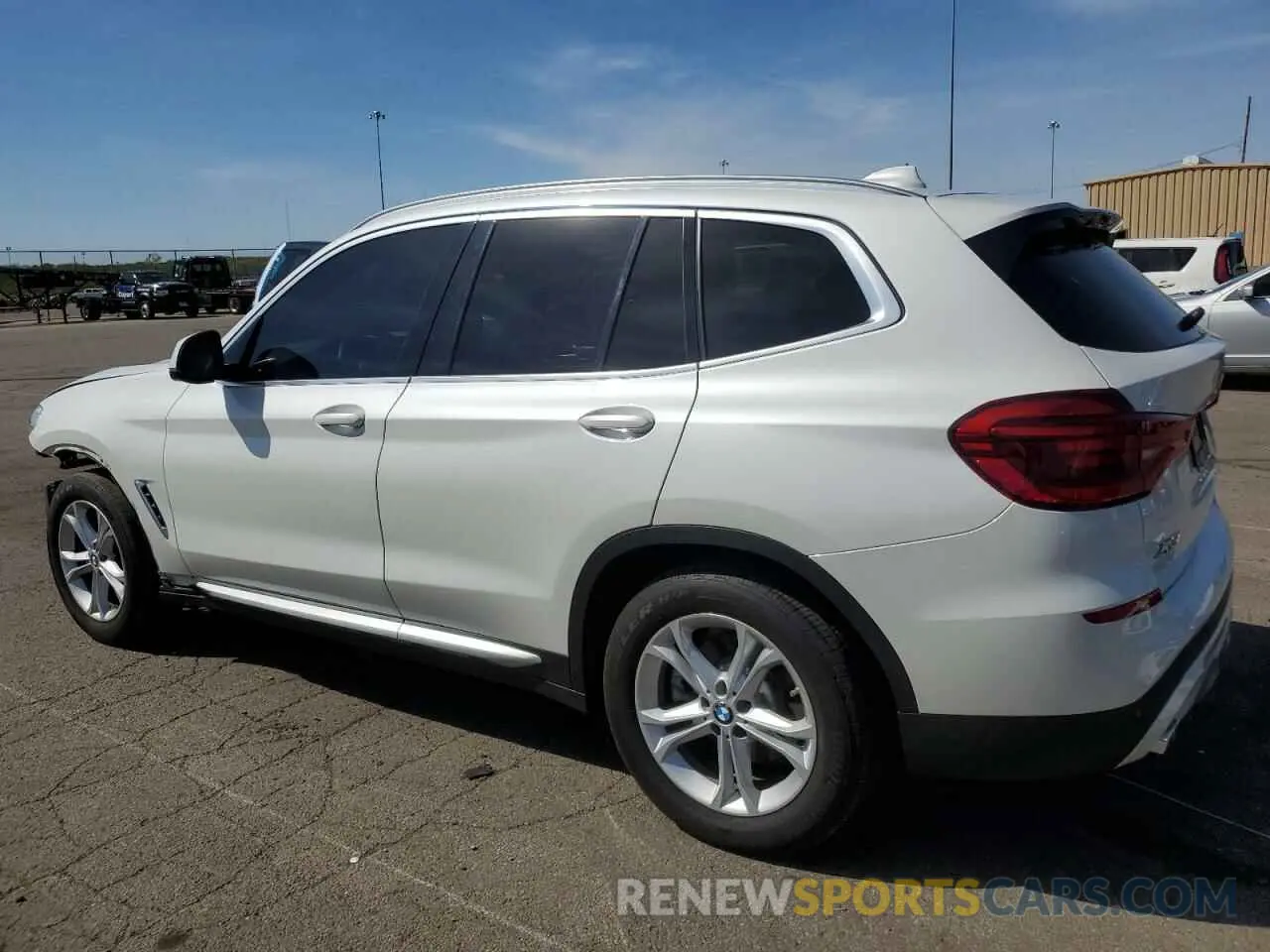 2 Photograph of a damaged car 5UXTY5C06L9B93142 BMW X3 2020
