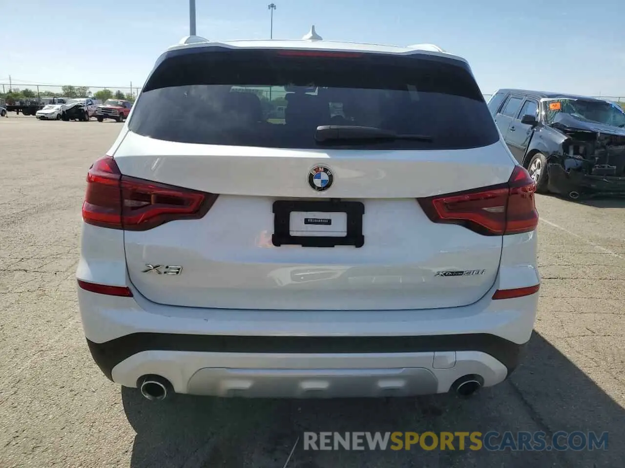 6 Photograph of a damaged car 5UXTY5C06L9B93142 BMW X3 2020