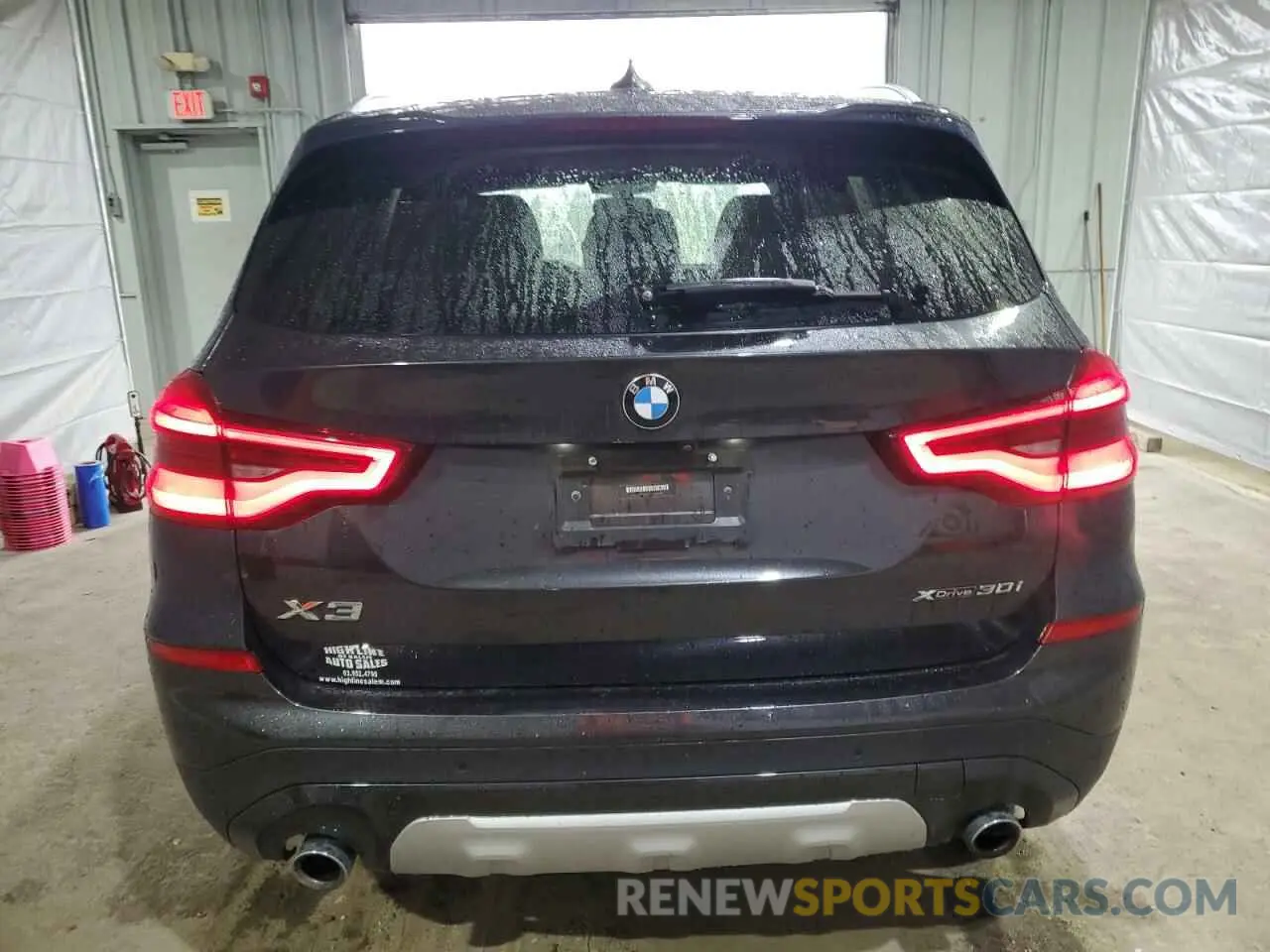 6 Photograph of a damaged car 5UXTY5C07LLT36938 BMW X3 2020