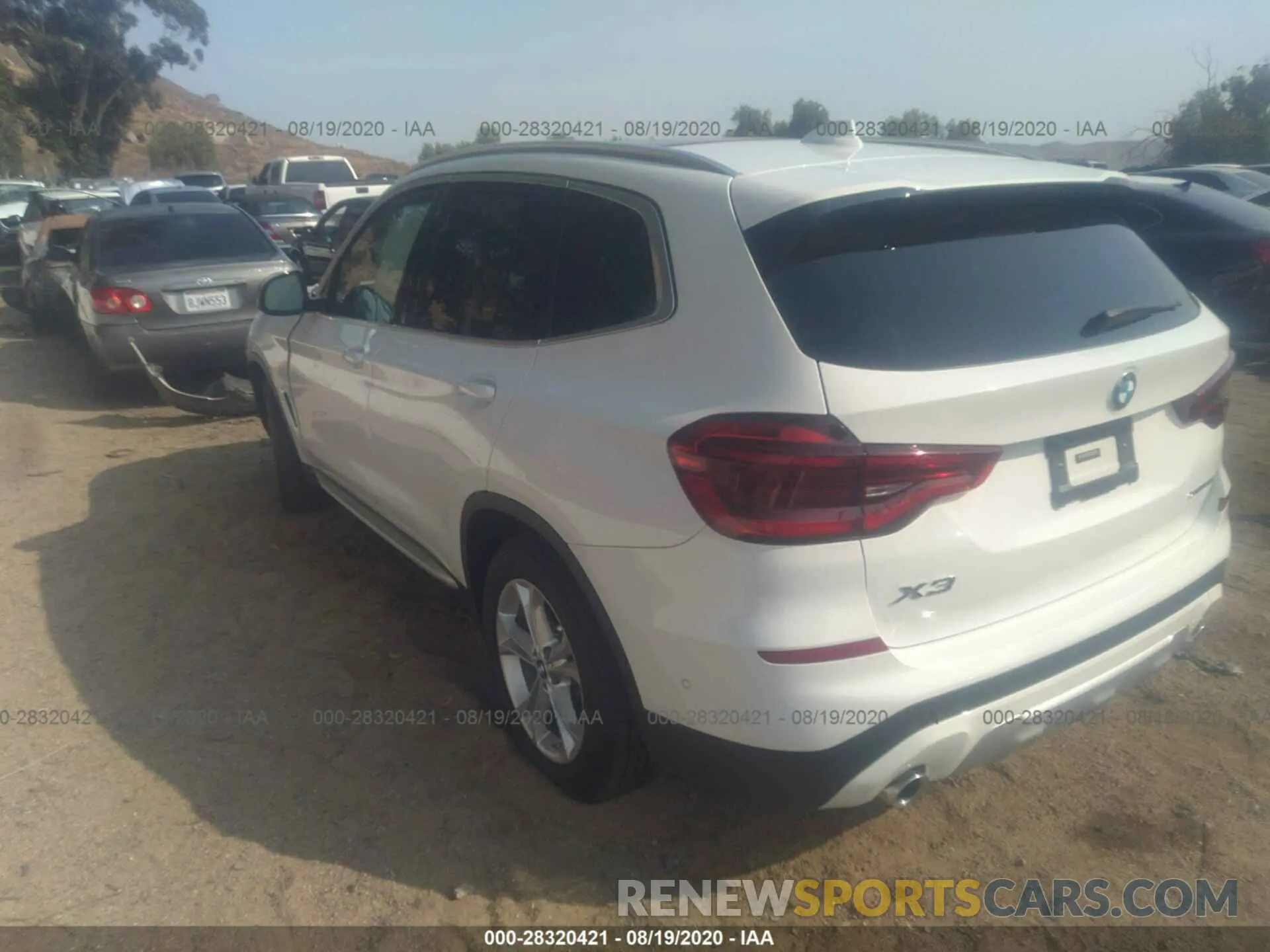 3 Photograph of a damaged car 5UXTY5C07LLT38026 BMW X3 2020