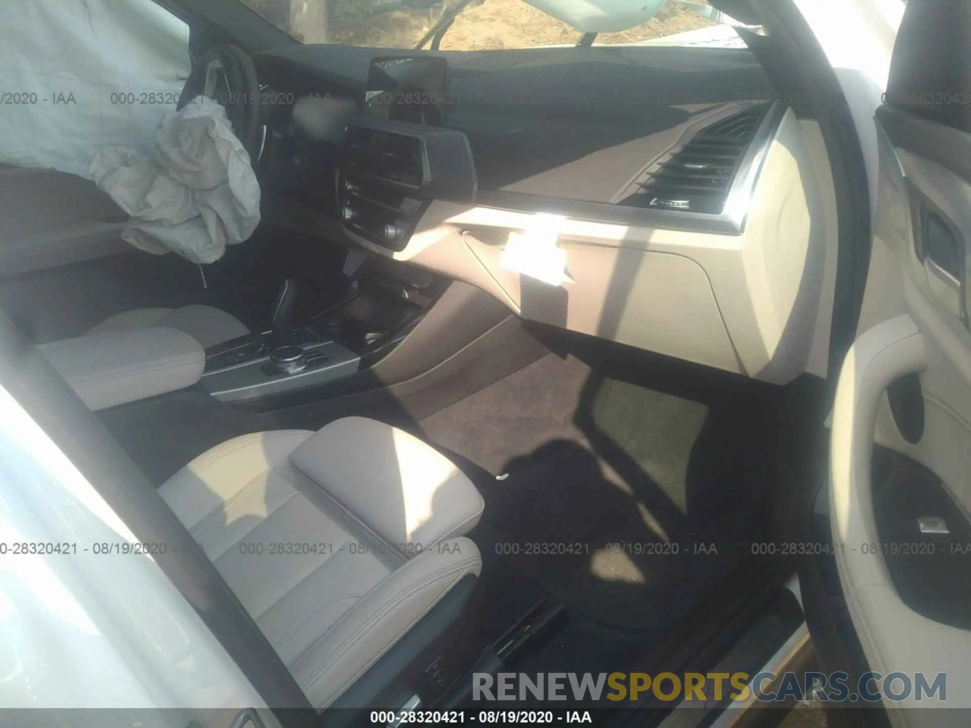 5 Photograph of a damaged car 5UXTY5C07LLT38026 BMW X3 2020