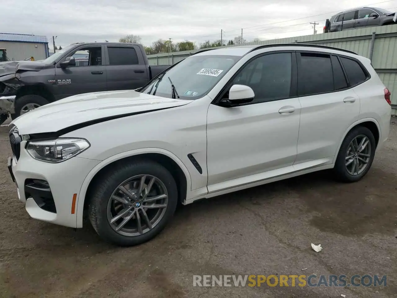 1 Photograph of a damaged car 5UXTY5C08L9D50105 BMW X3 2020