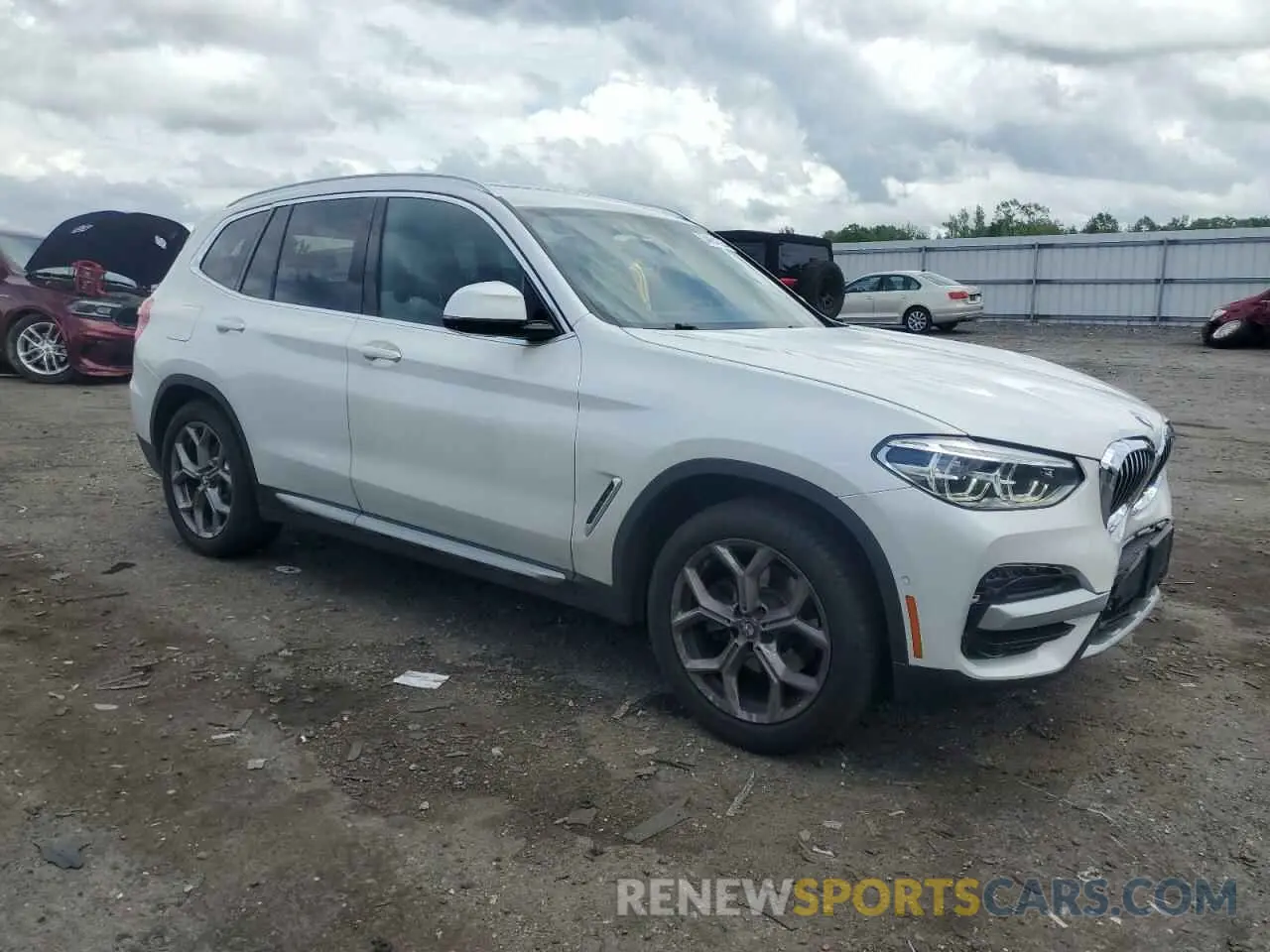 4 Photograph of a damaged car 5UXTY5C08LLT32459 BMW X3 2020