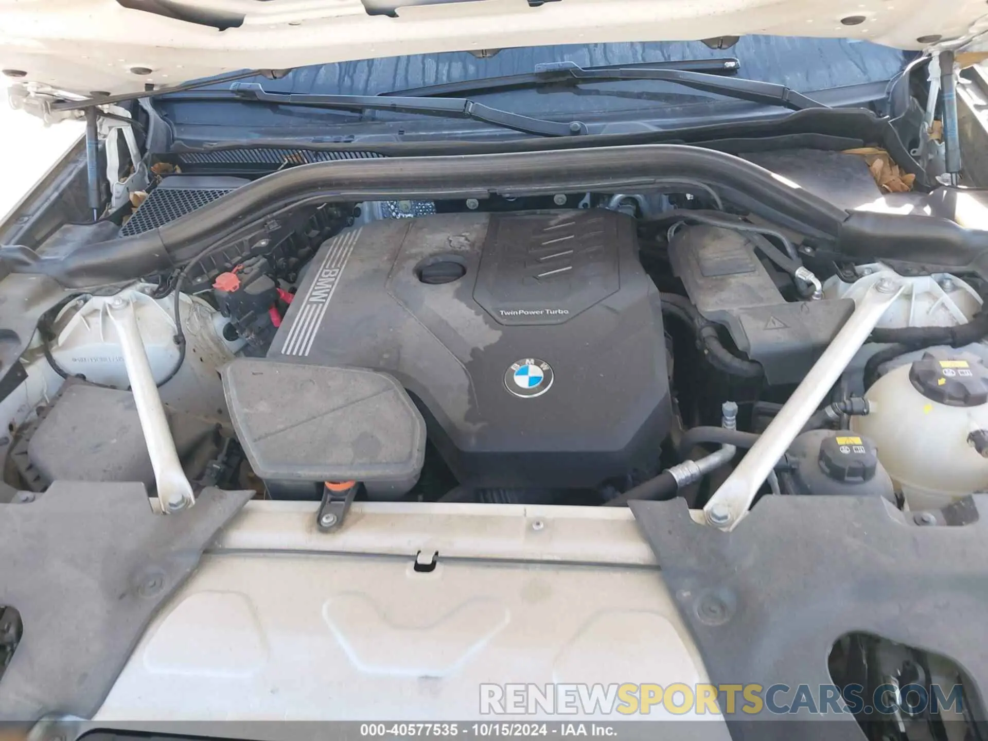 10 Photograph of a damaged car 5UXTY5C08LLT38522 BMW X3 2020