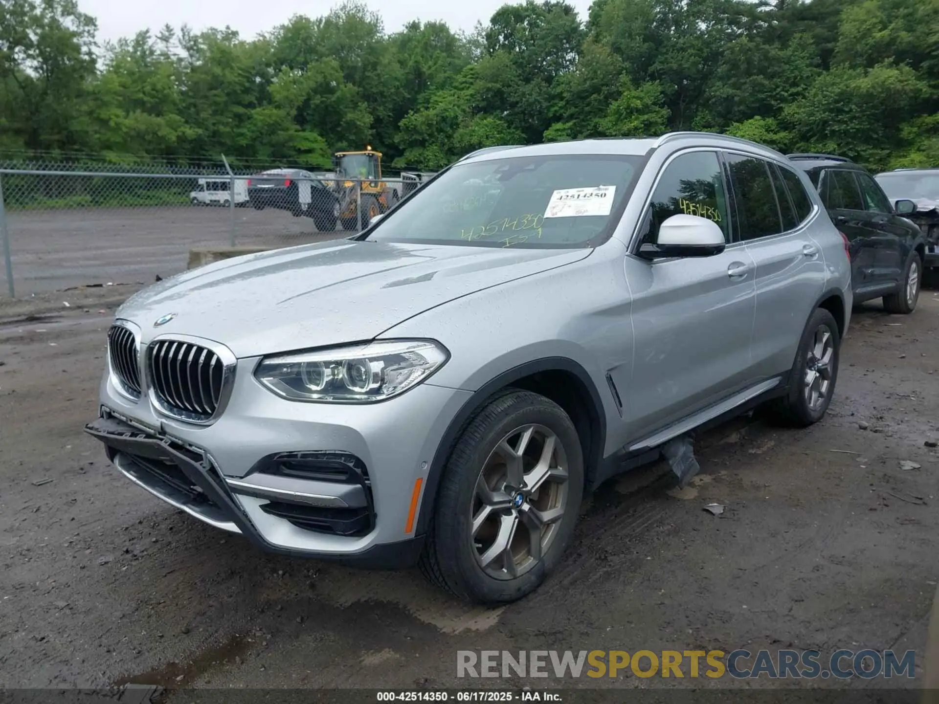 2 Фотография поврежденного автомобиля 5UXTY5C09L9B36689 BMW X3 2020