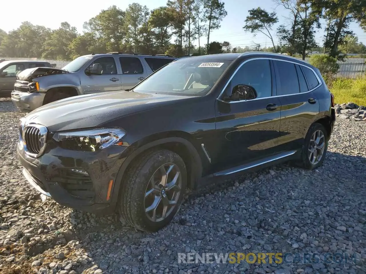 1 Фотография поврежденного автомобиля 5UXTY5C09L9C63197 BMW X3 2020