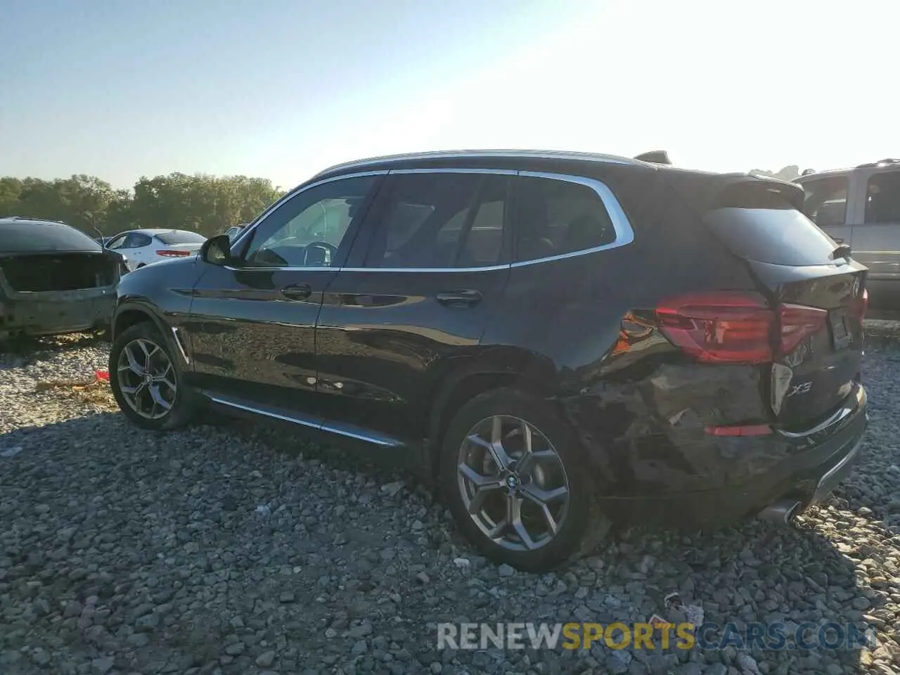 2 Фотография поврежденного автомобиля 5UXTY5C09L9C63197 BMW X3 2020