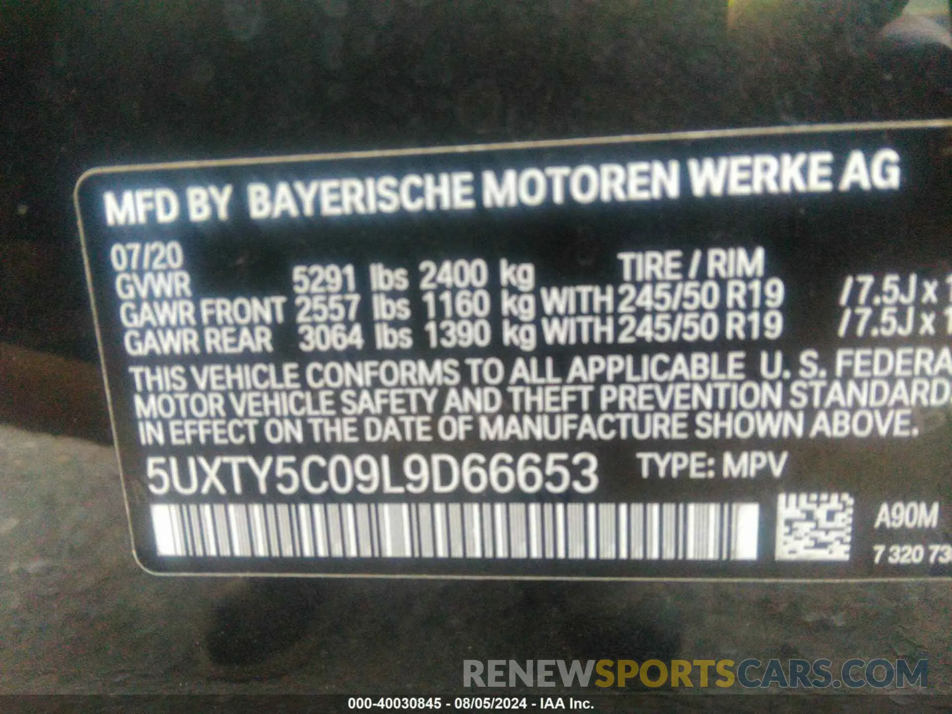 9 Photograph of a damaged car 5UXTY5C09L9D66653 BMW X3 2020