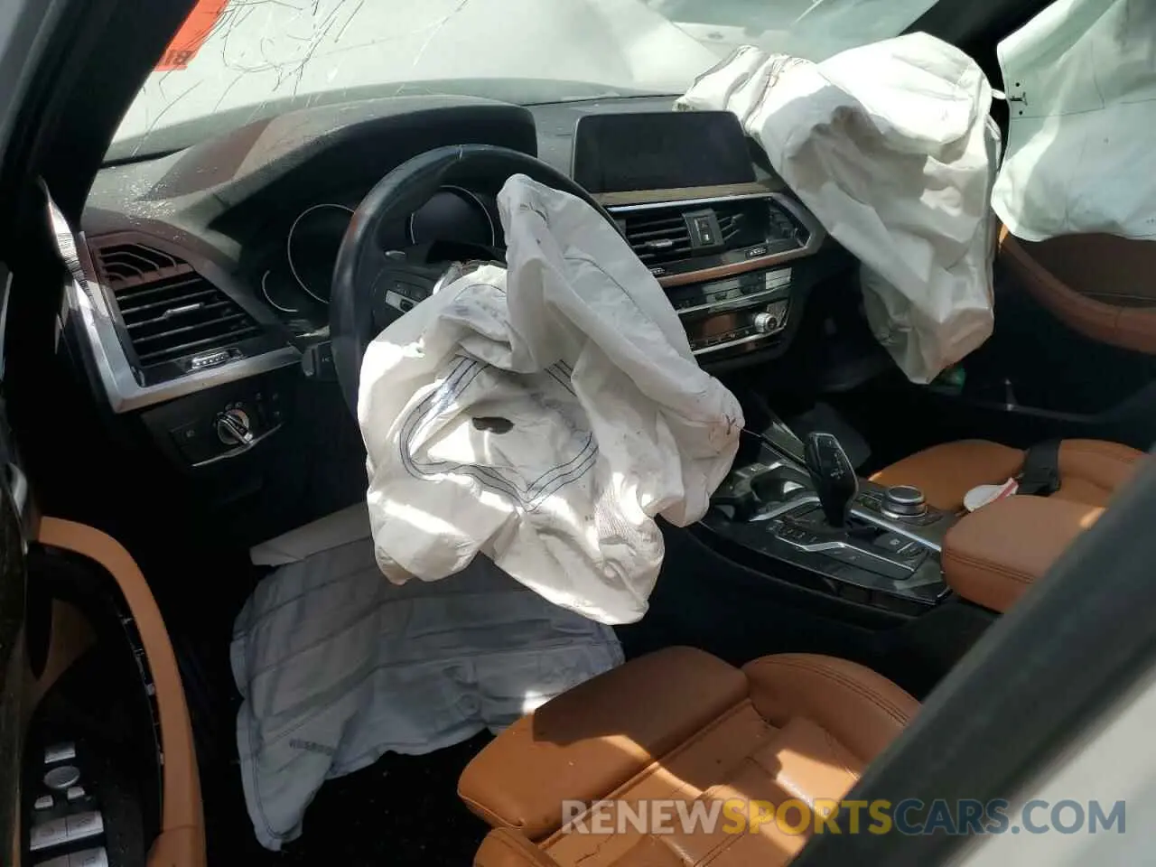 8 Фотография поврежденного автомобиля 5UXTY5C09LLT33023 BMW X3 2020