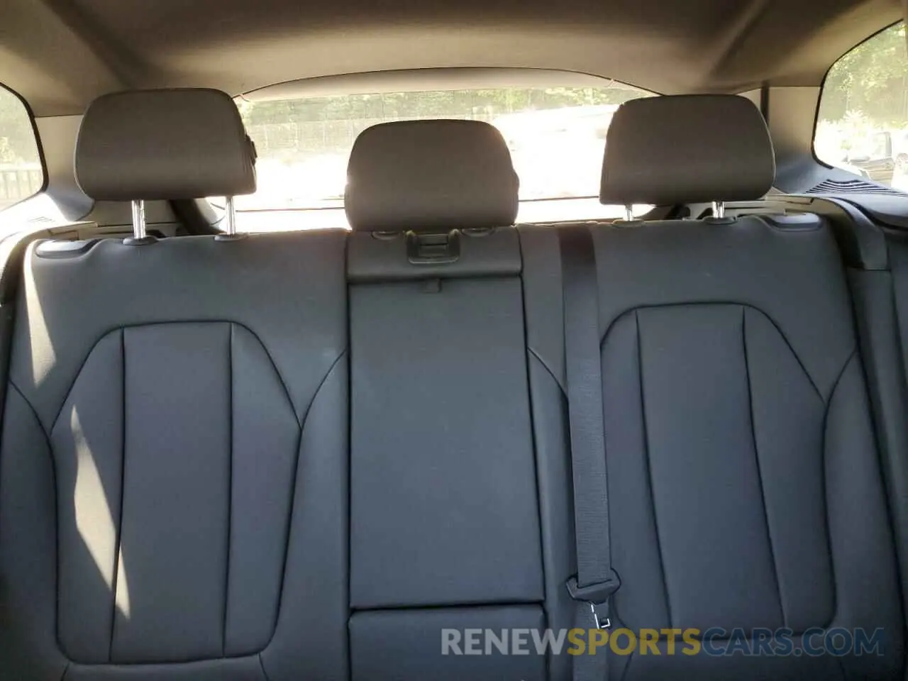10 Фотография поврежденного автомобиля 5UXTY5C09LLT35659 BMW X3 2020