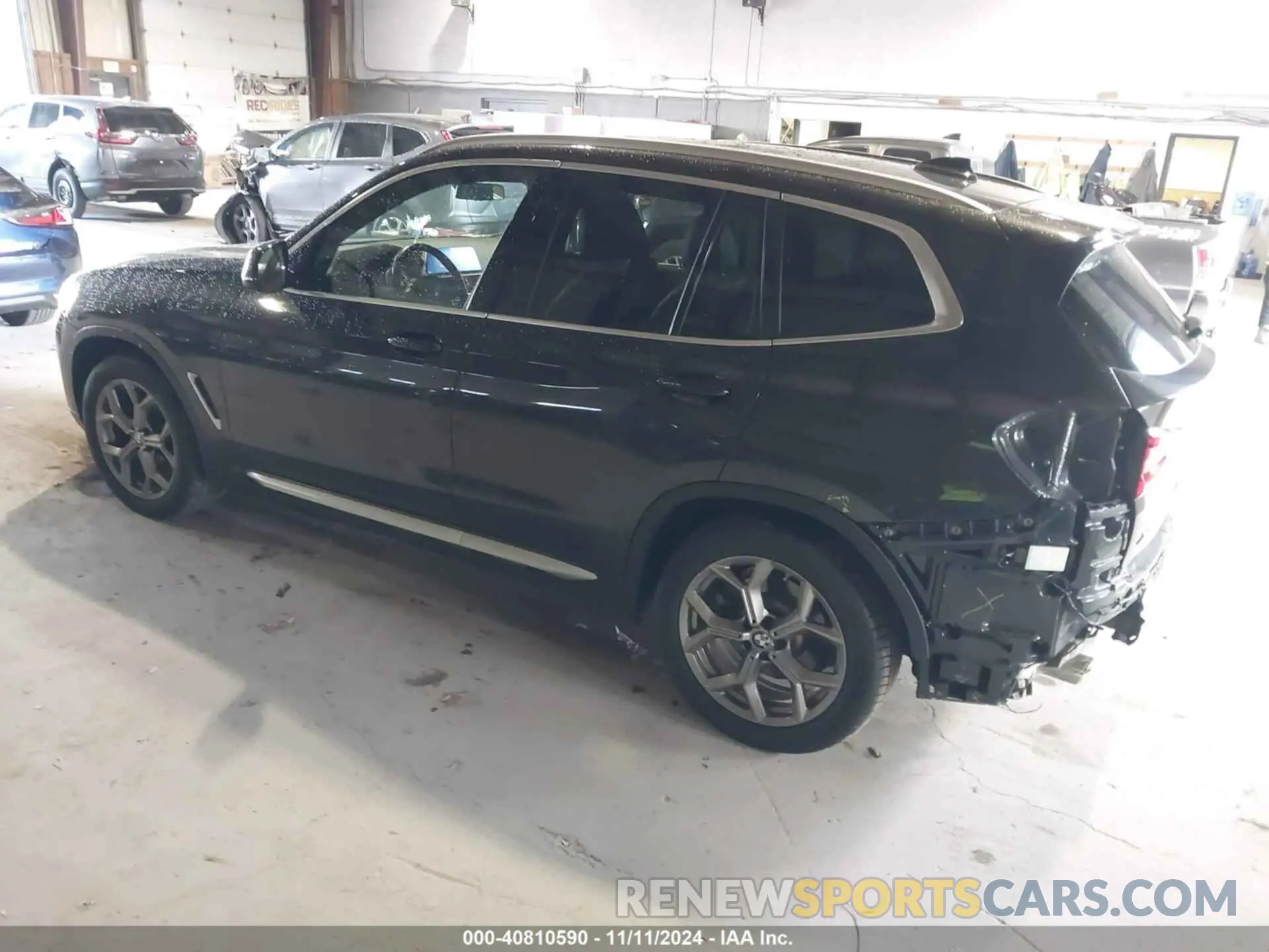 3 Photograph of a damaged car 5UXTY5C0XL9C64620 BMW X3 2020