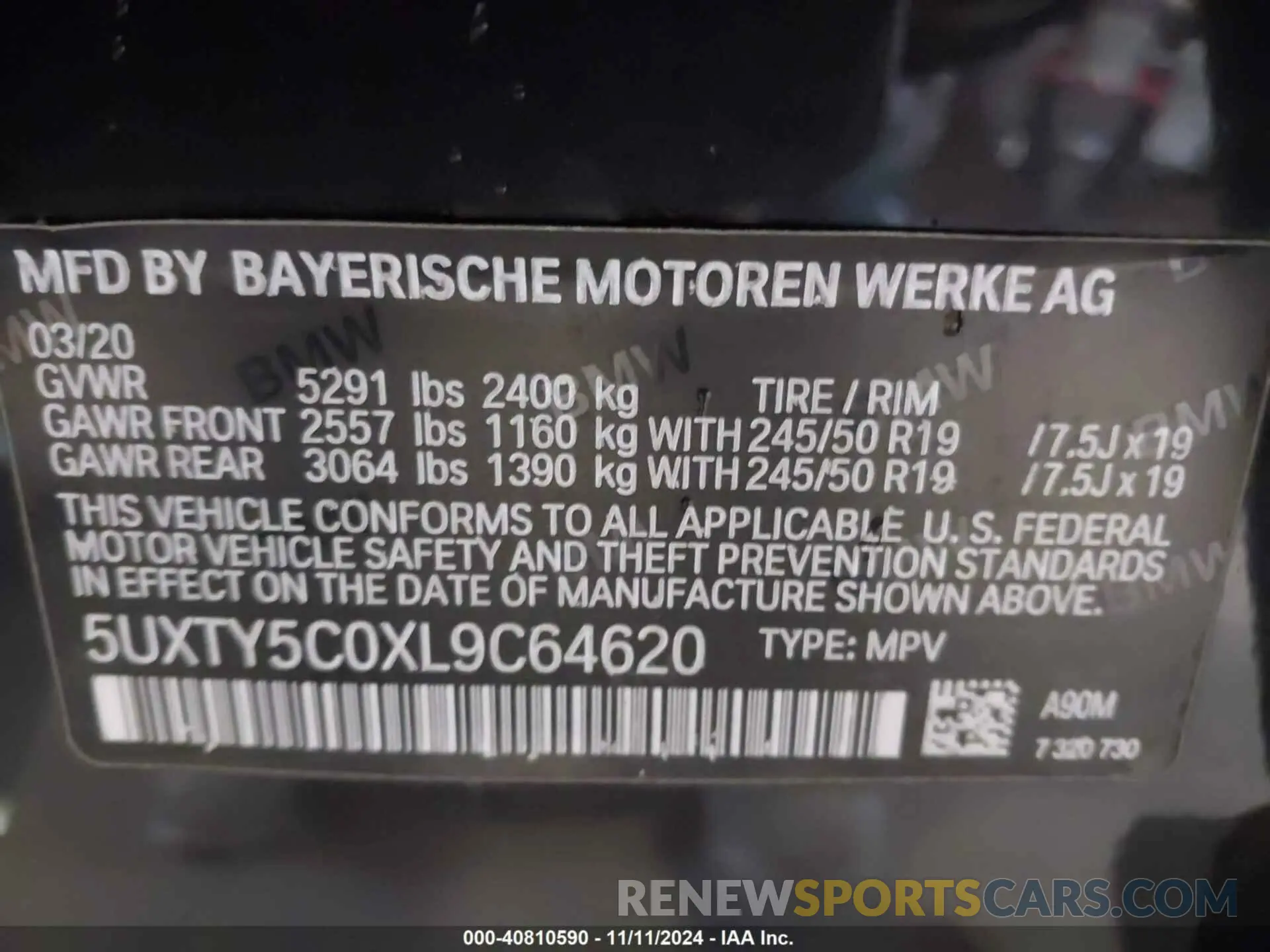 9 Photograph of a damaged car 5UXTY5C0XL9C64620 BMW X3 2020