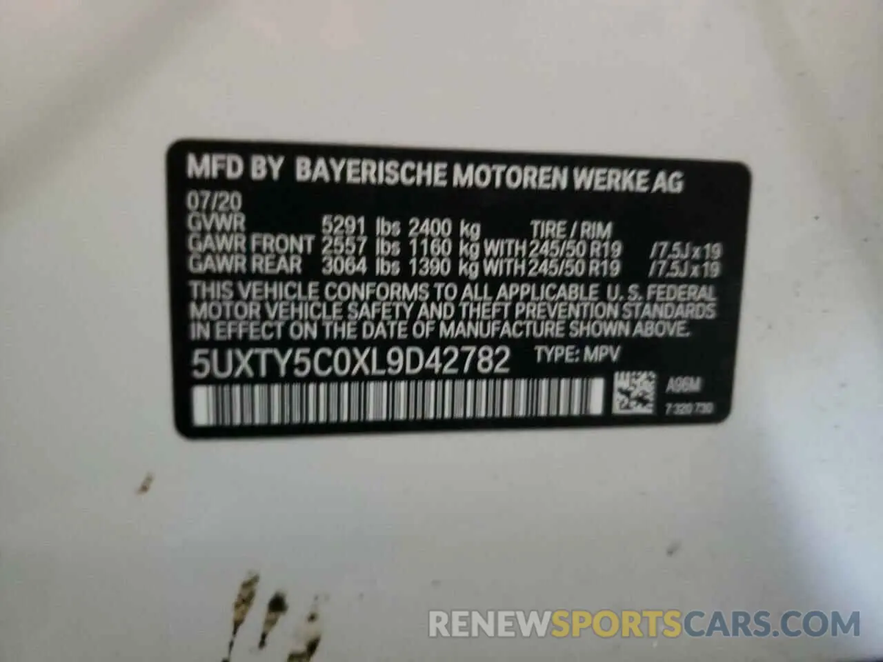 10 Photograph of a damaged car 5UXTY5C0XL9D42782 BMW X3 2020