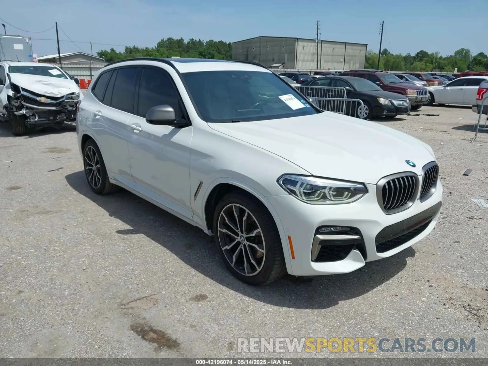1 Photograph of a damaged car 5UXTY9C00L9B03829 BMW X3 2020