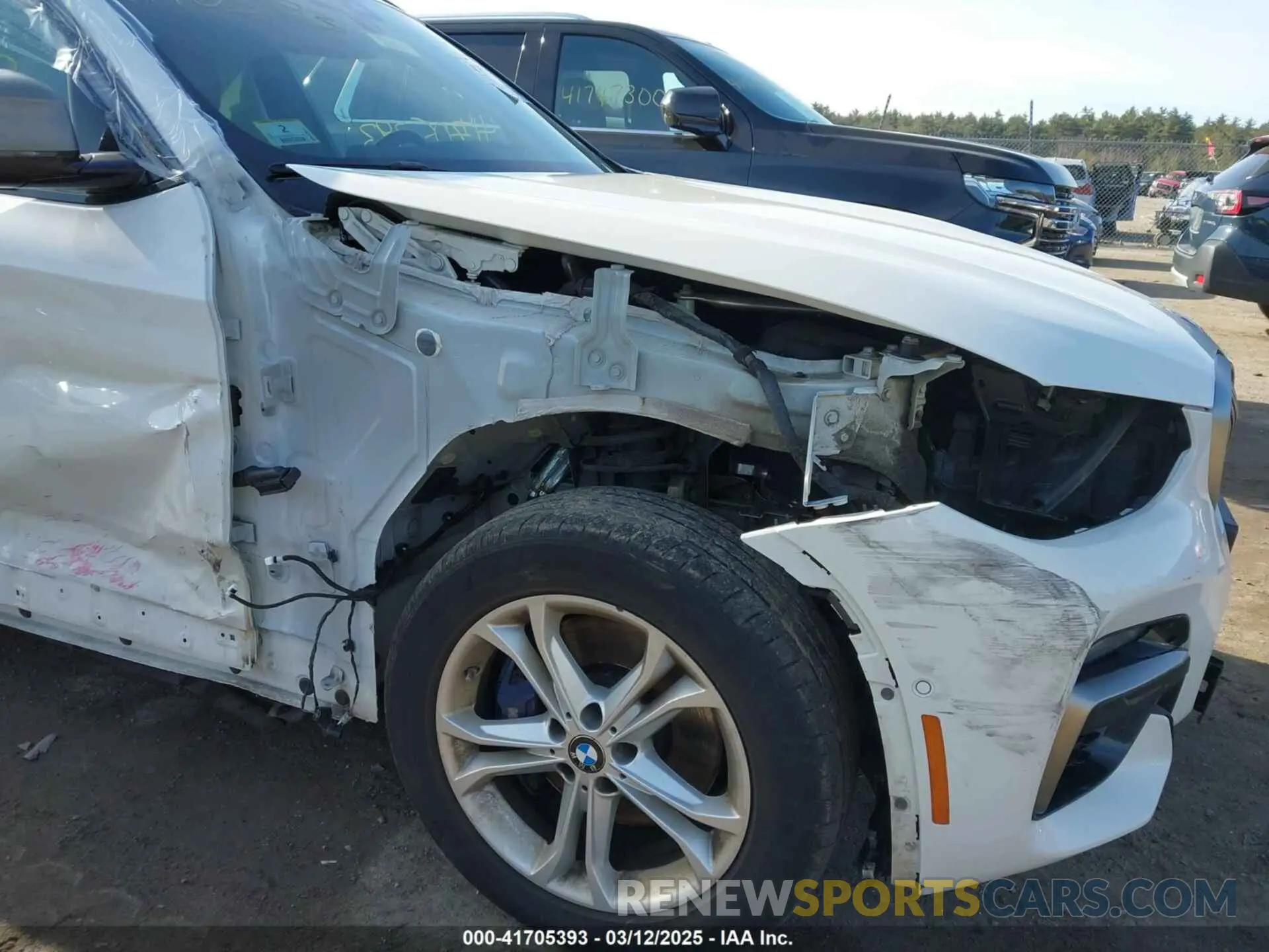 6 Фотография поврежденного автомобиля 5UXTY9C04L9B25297 BMW X3 2020