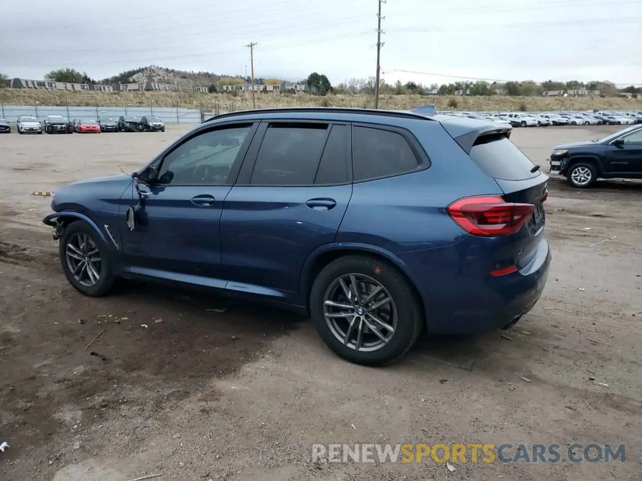 2 Фотография поврежденного автомобиля 5UXTY9C04L9B39734 BMW X3 2020
