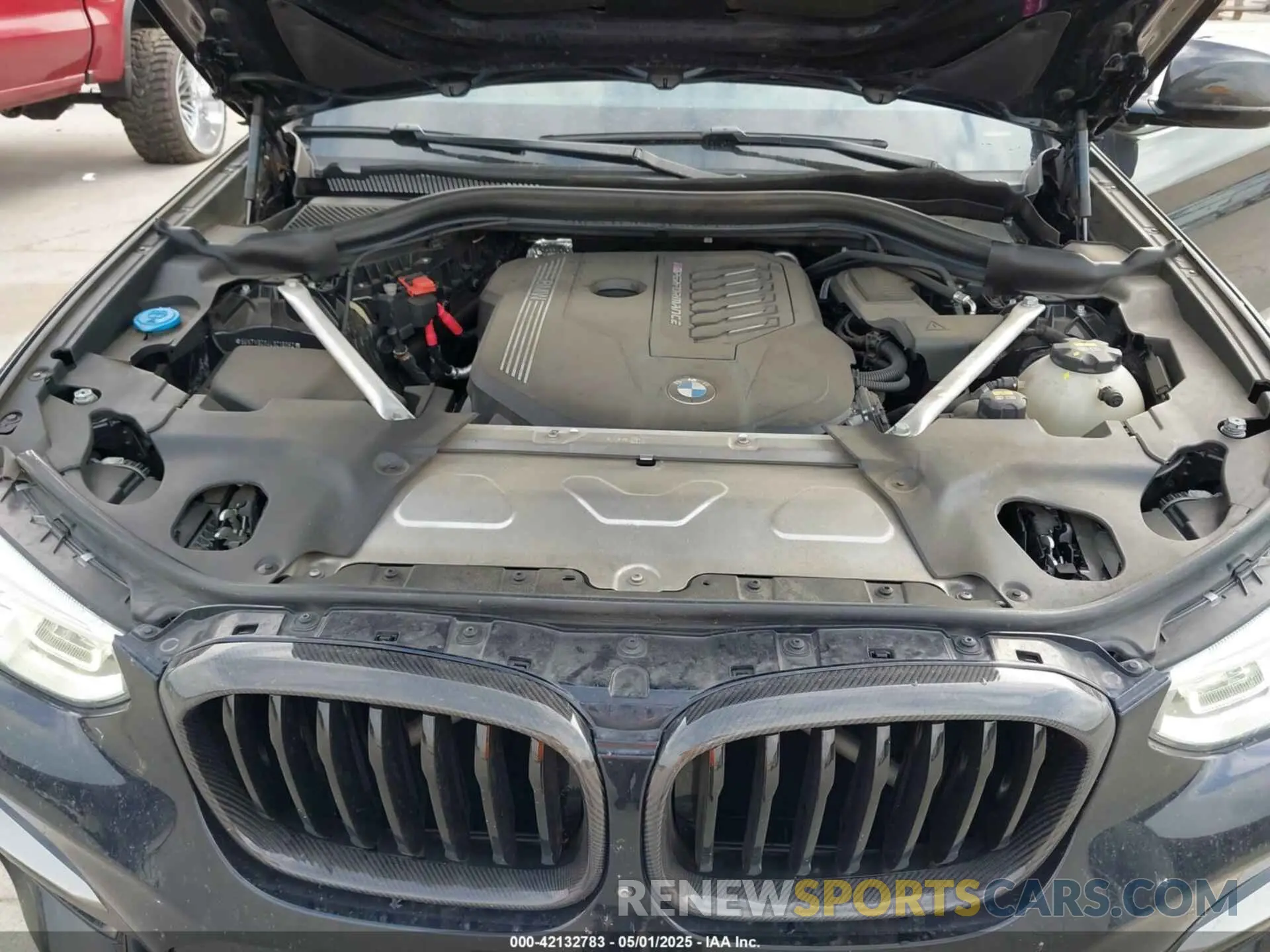 10 Фотография поврежденного автомобиля 5UXTY9C04L9C19082 BMW X3 2020