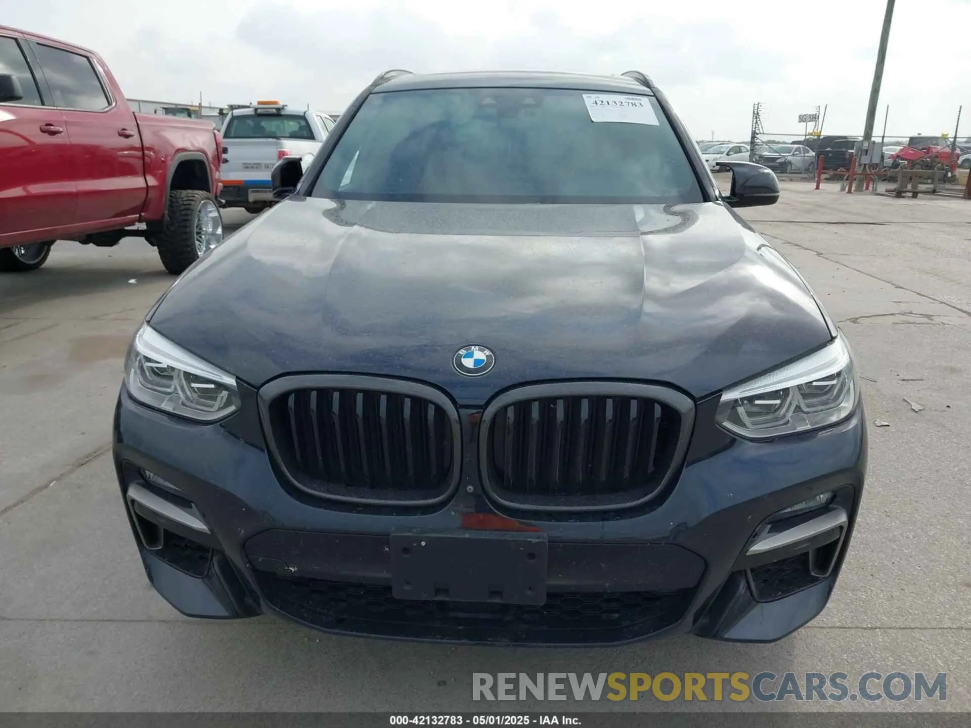 12 Фотография поврежденного автомобиля 5UXTY9C04L9C19082 BMW X3 2020