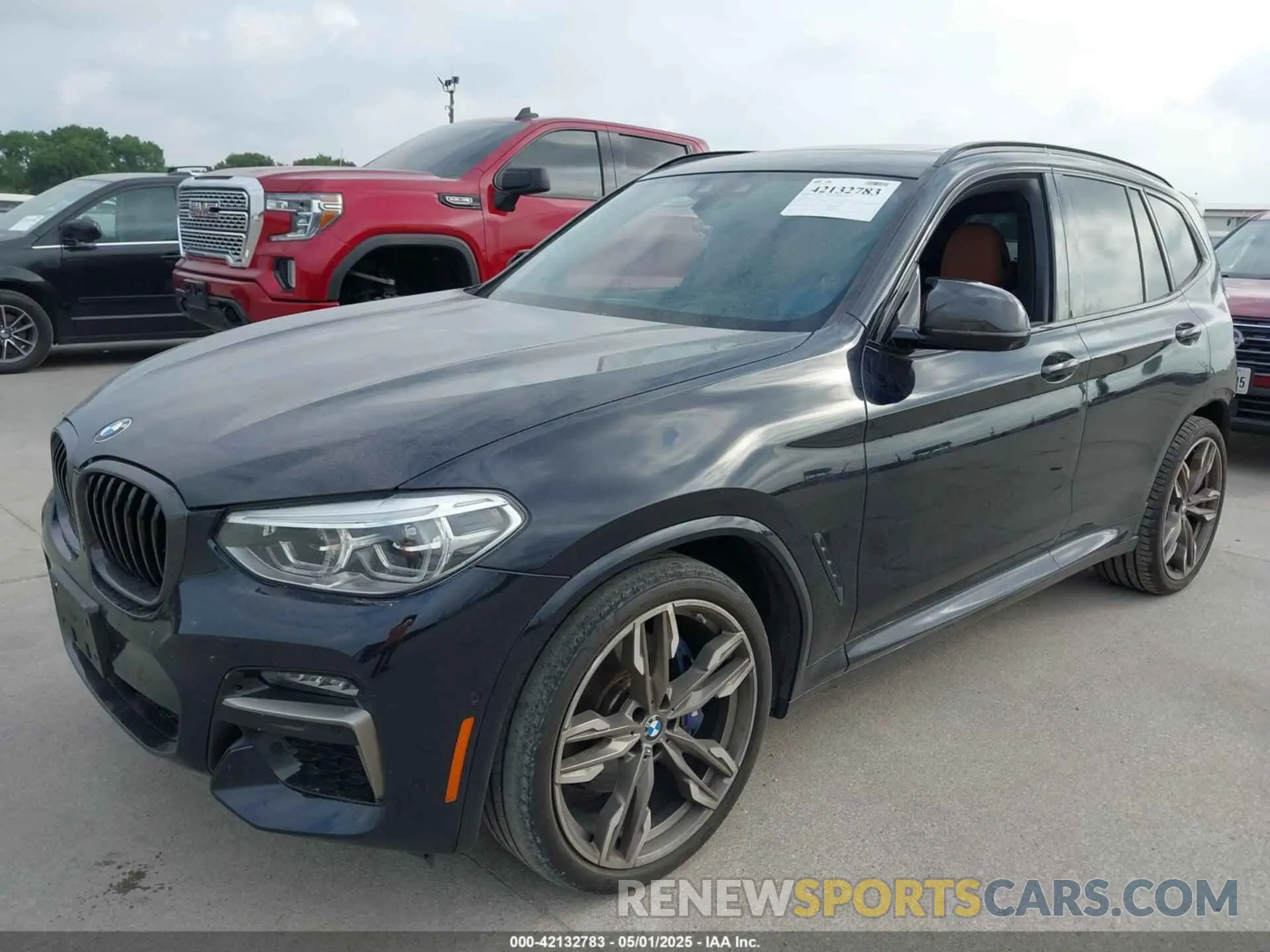 2 Фотография поврежденного автомобиля 5UXTY9C04L9C19082 BMW X3 2020