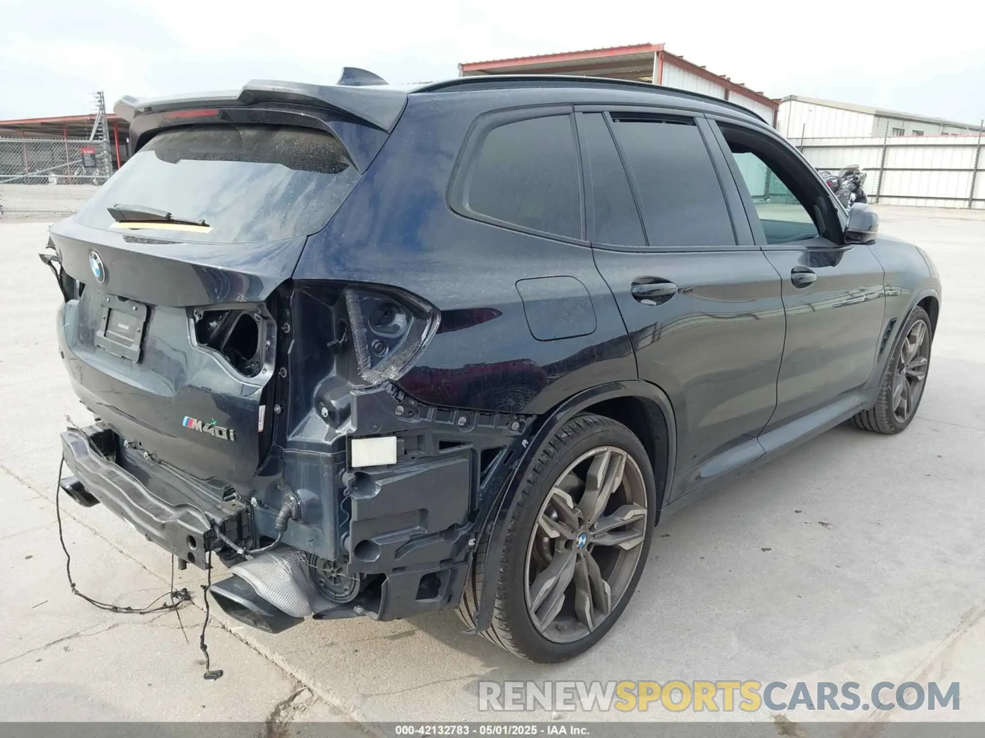 4 Фотография поврежденного автомобиля 5UXTY9C04L9C19082 BMW X3 2020