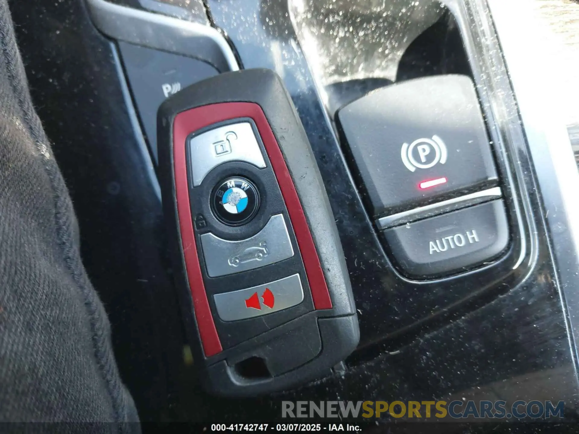 11 Фотография поврежденного автомобиля 5UXTY9C05LLE59910 BMW X3 2020