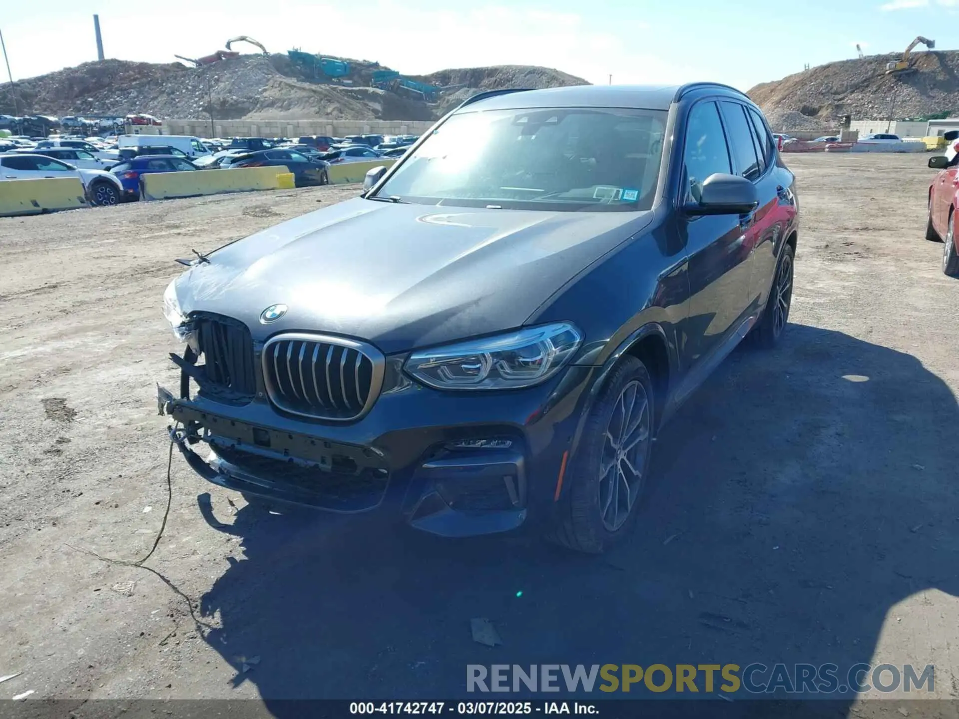 2 Фотография поврежденного автомобиля 5UXTY9C05LLE59910 BMW X3 2020