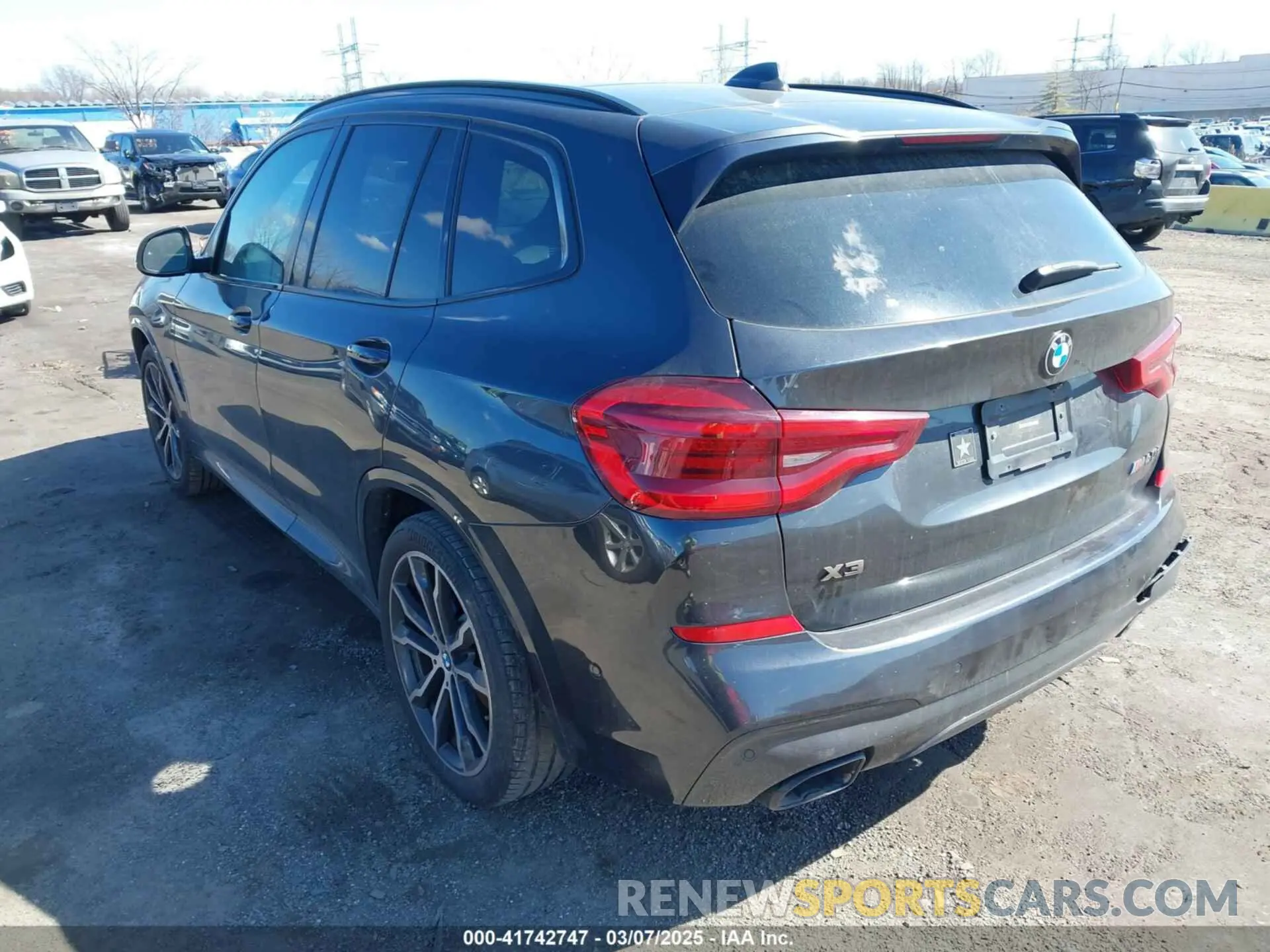 3 Фотография поврежденного автомобиля 5UXTY9C05LLE59910 BMW X3 2020