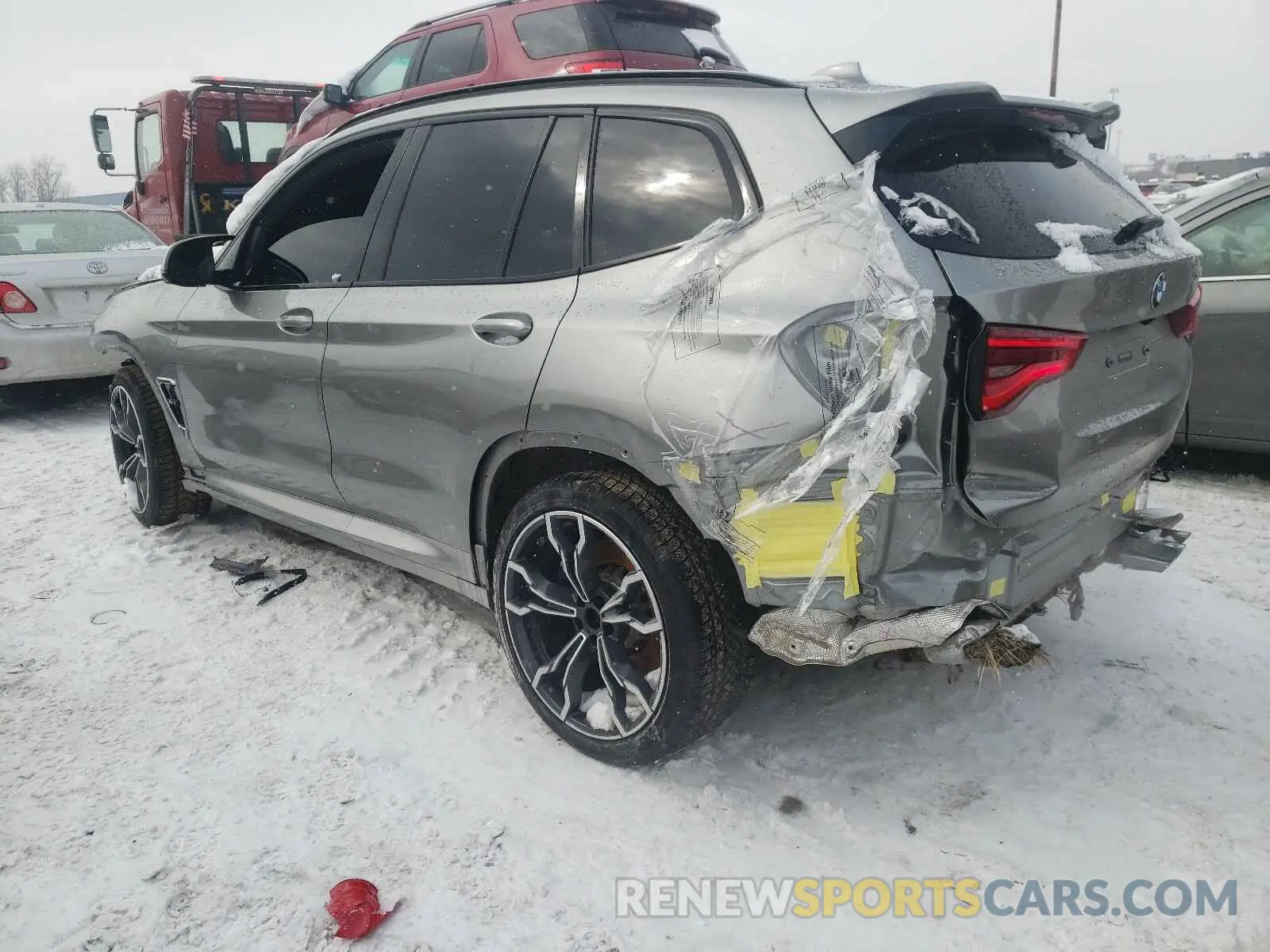 3 Photograph of a damaged car 5YMTS0C07L9B65444 BMW X3 2020